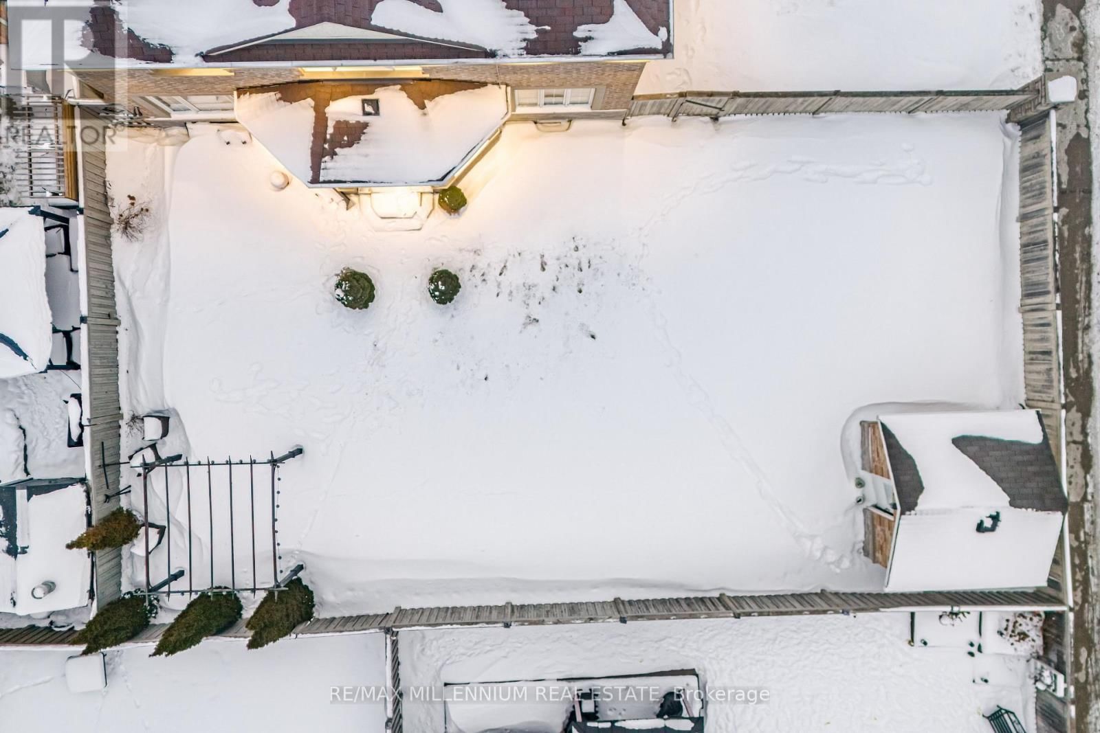 132 BLUE DASHER BOULEVARD Image 42