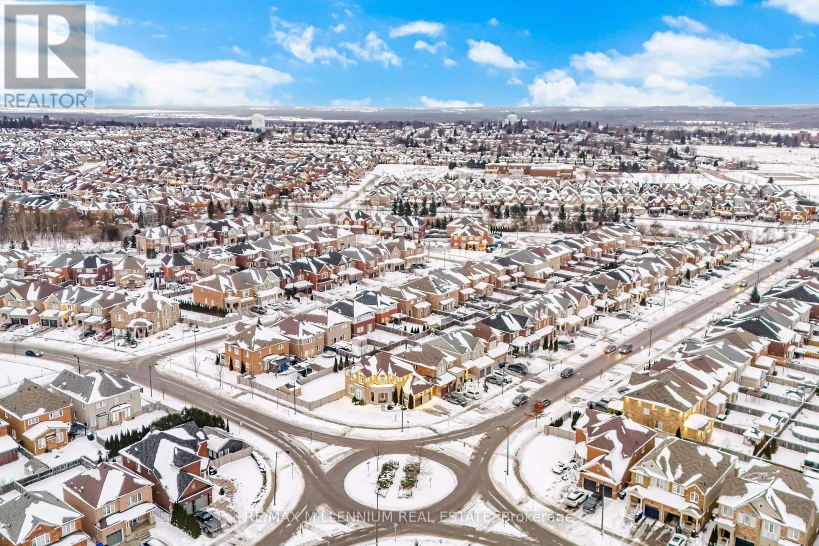 132 BLUE DASHER BOULEVARD Image 44