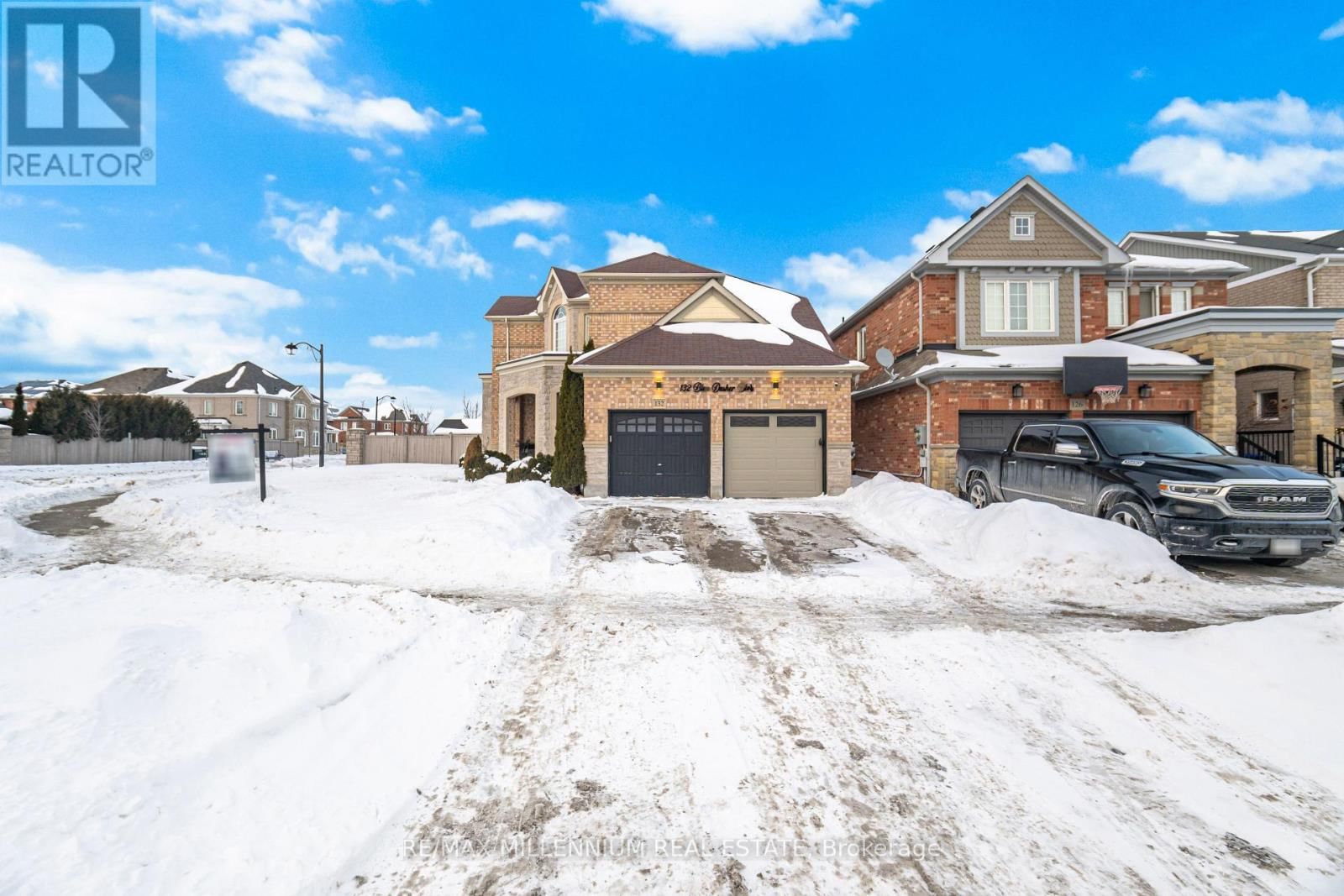 132 BLUE DASHER BOULEVARD Image 7