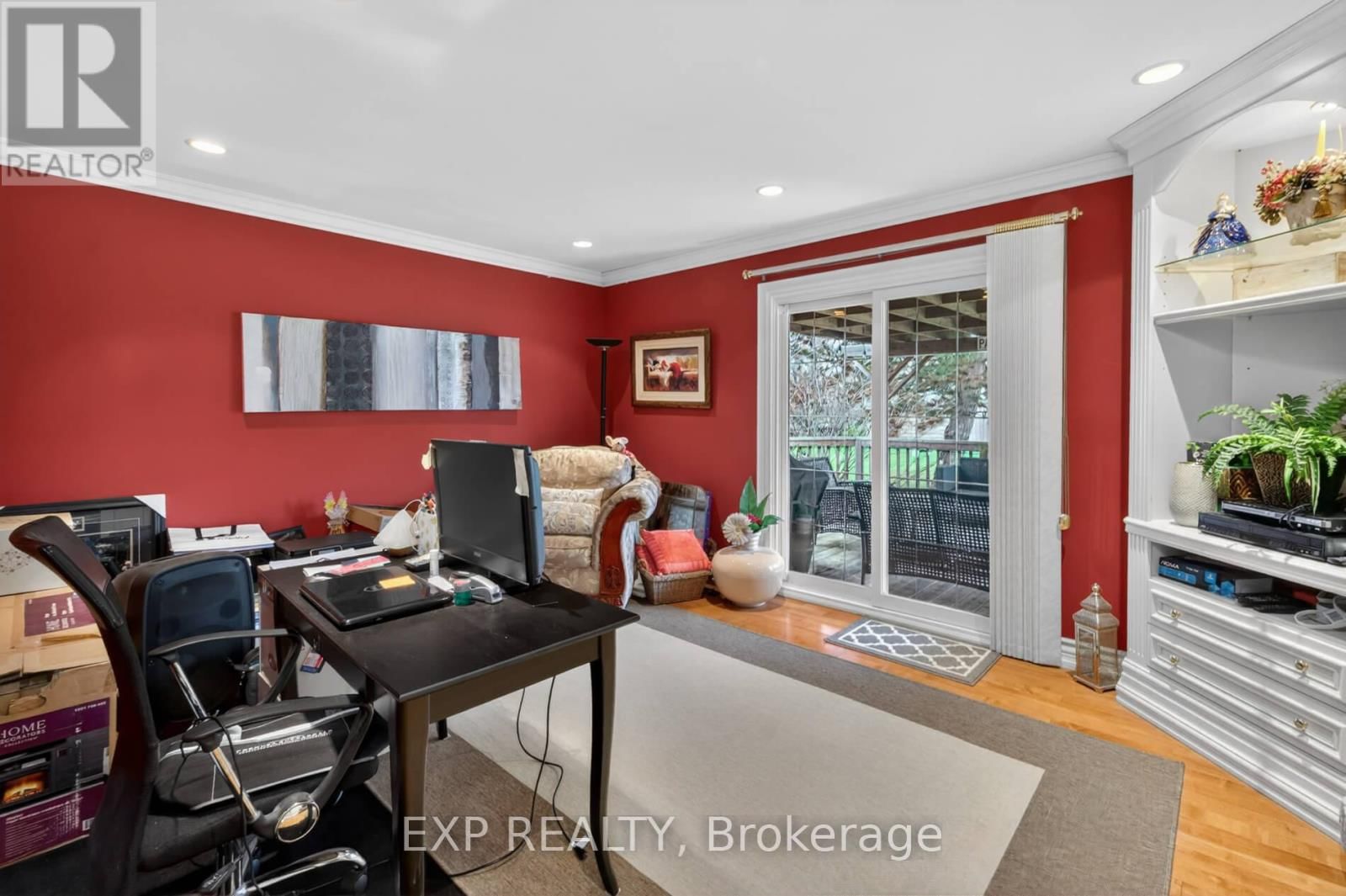 124 ELLIS AVENUE Image 14