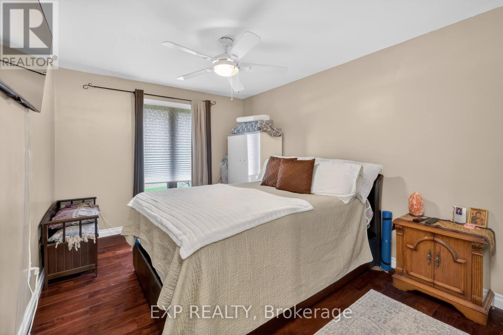 124 ELLIS AVENUE Image 18