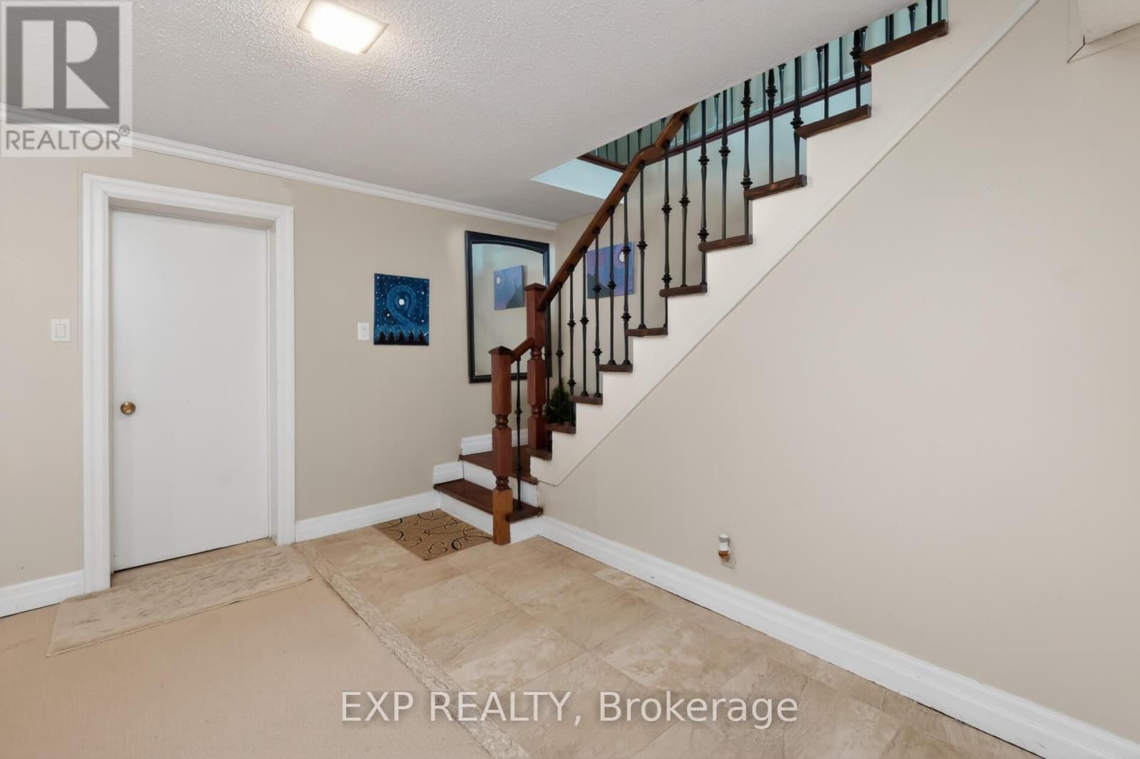 124 ELLIS AVENUE Image 21