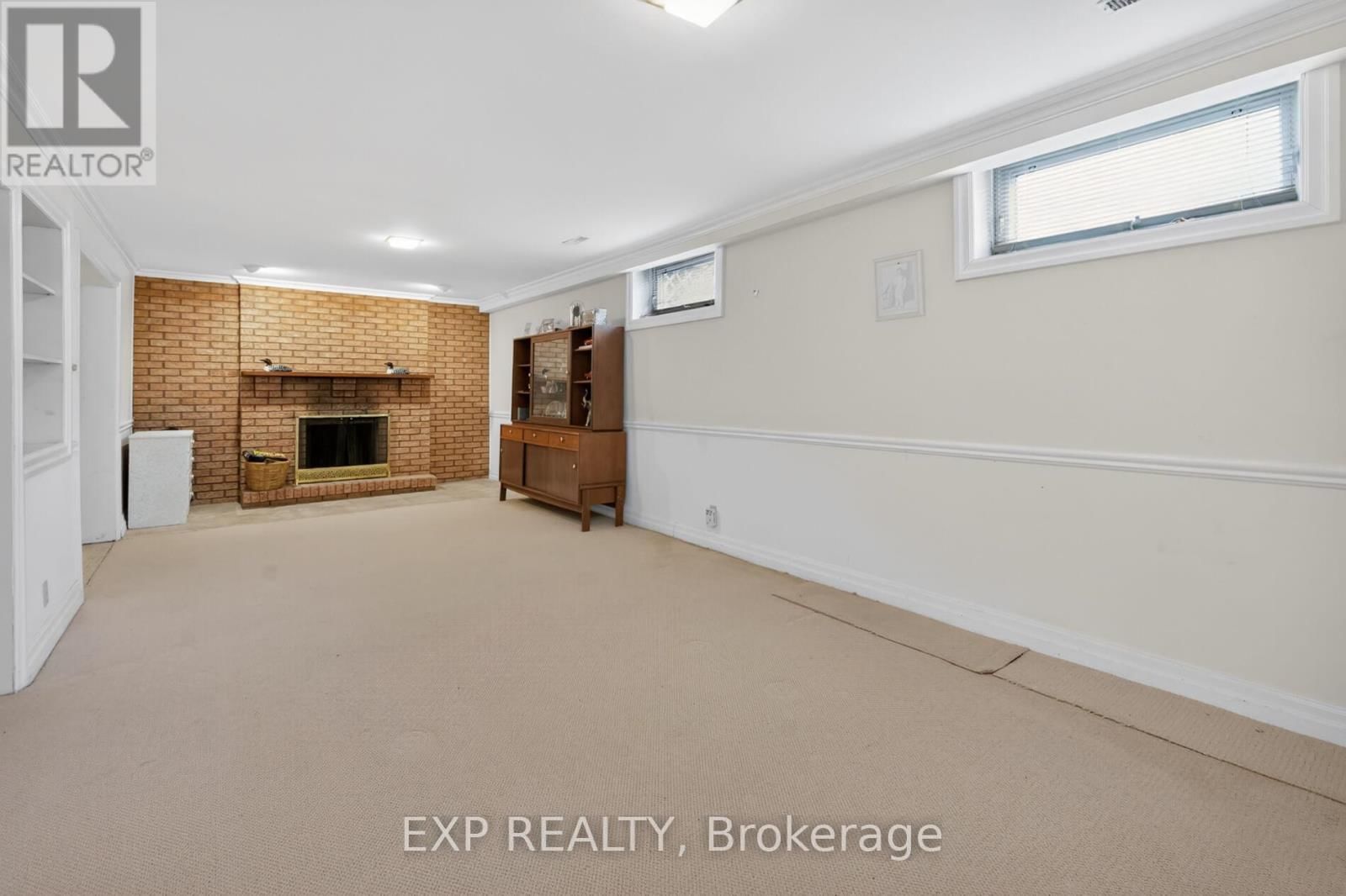 124 ELLIS AVENUE Image 25