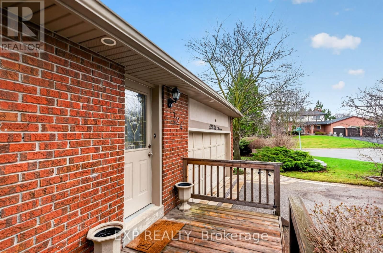 124 ELLIS AVENUE Image 29