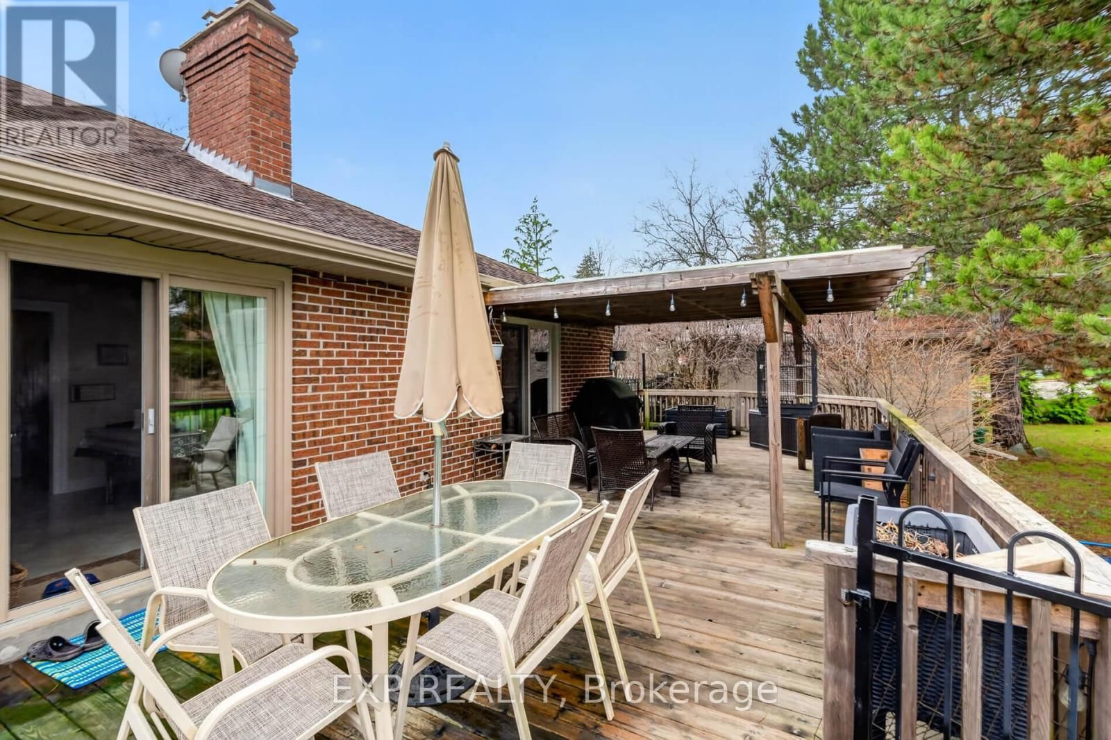 124 ELLIS AVENUE Image 30