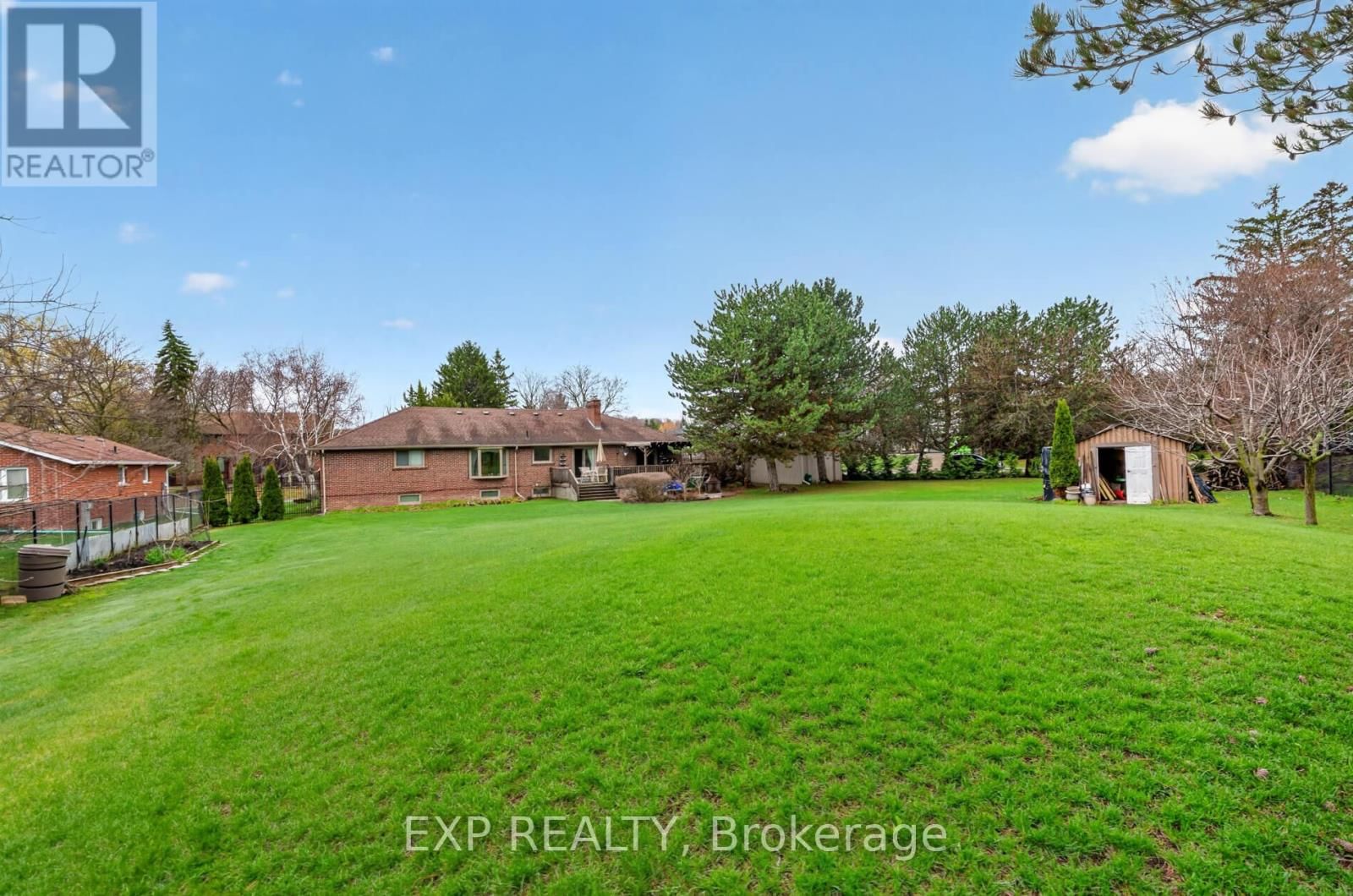 124 ELLIS AVENUE Image 33