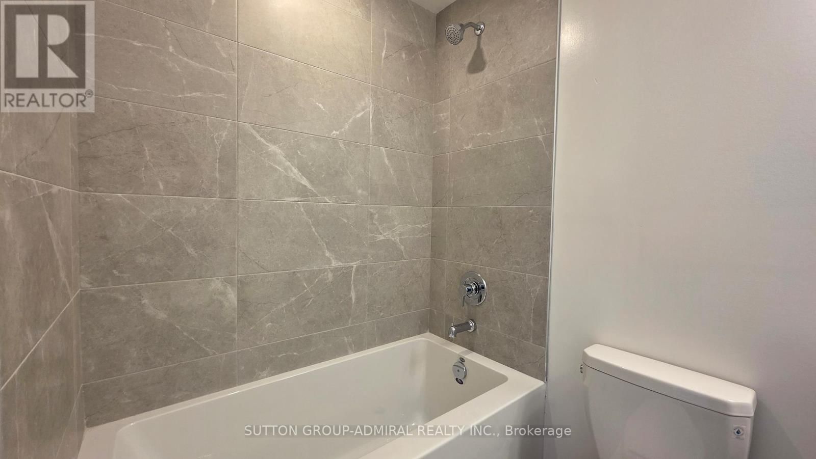 B1311 - 715 DAVIS DRIVE Image 17