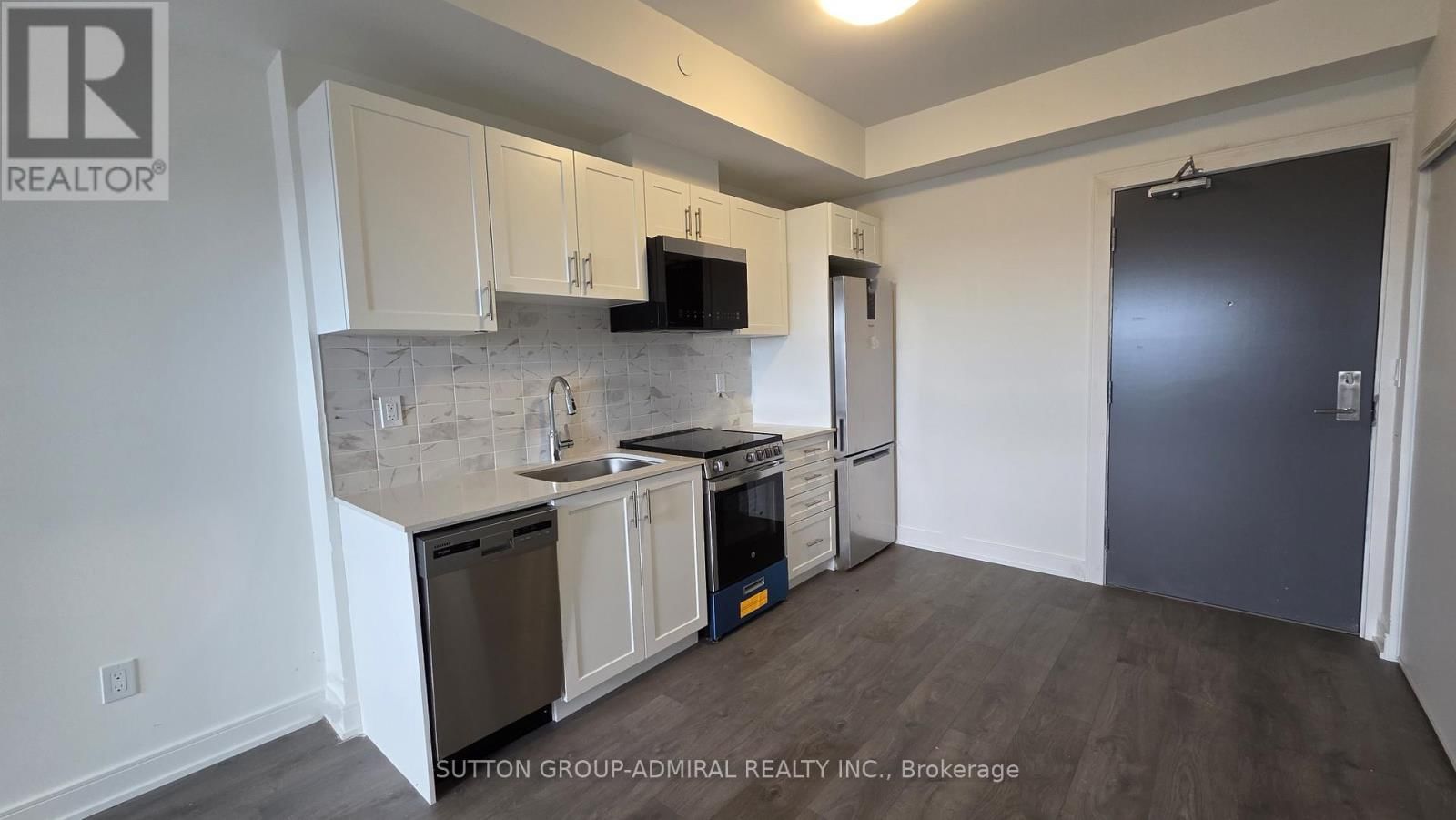 B1311 - 715 DAVIS DRIVE Image 7