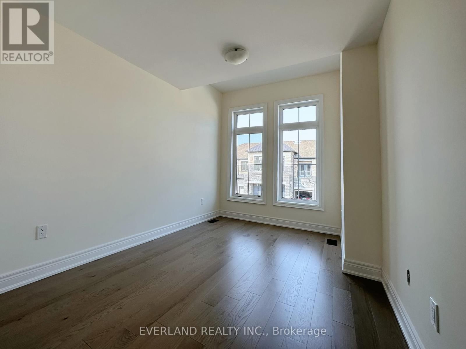 50 HERCULES CLUB DRIVE Image 5