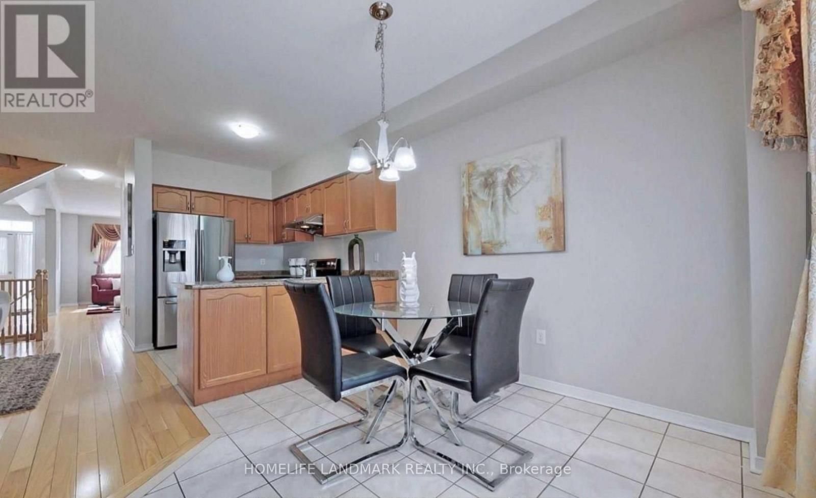 806 CASTLEMORE AVENUE Image 9