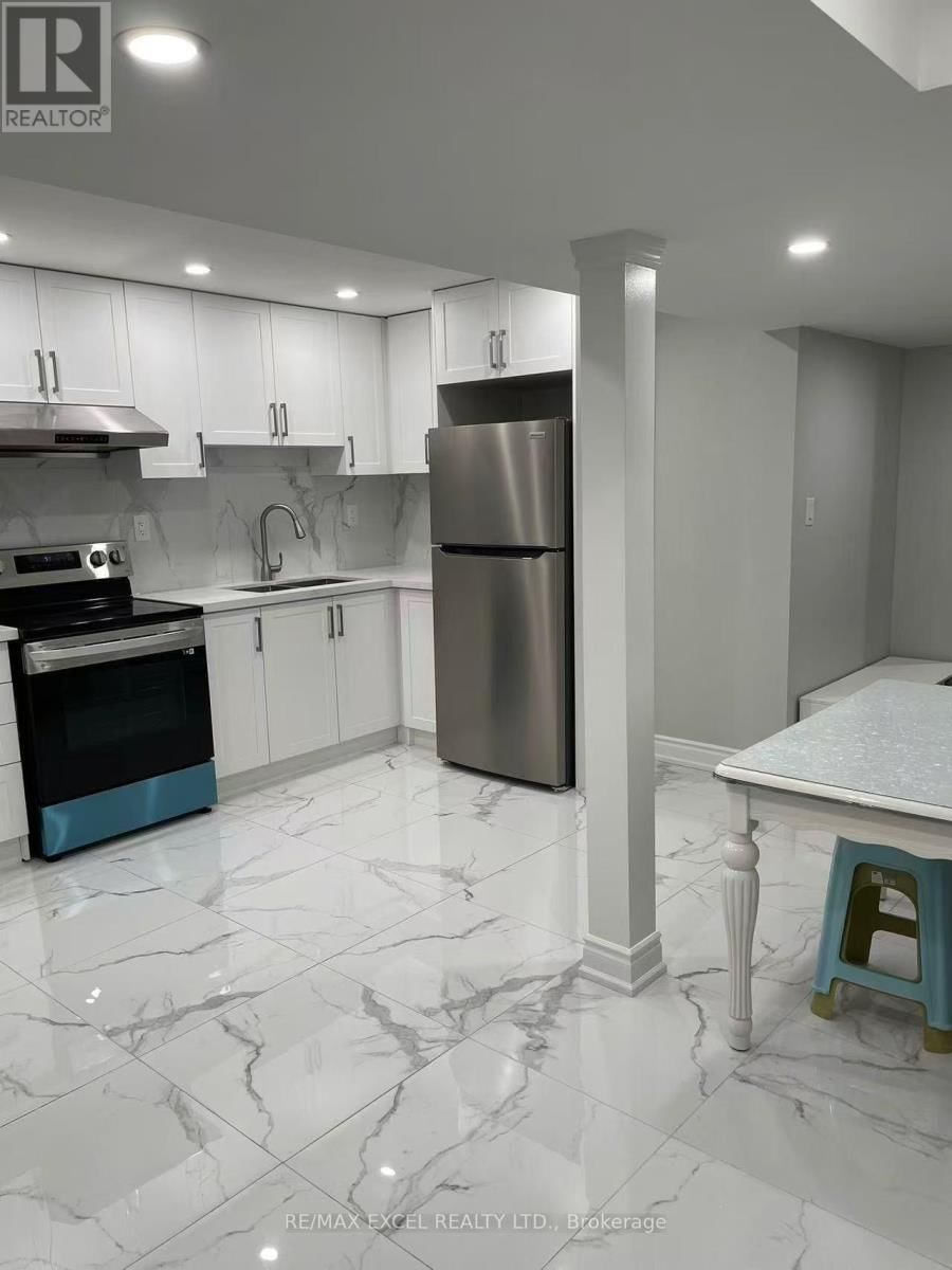 Bsmt - 68 PESHAWAR AVENUE Image 1