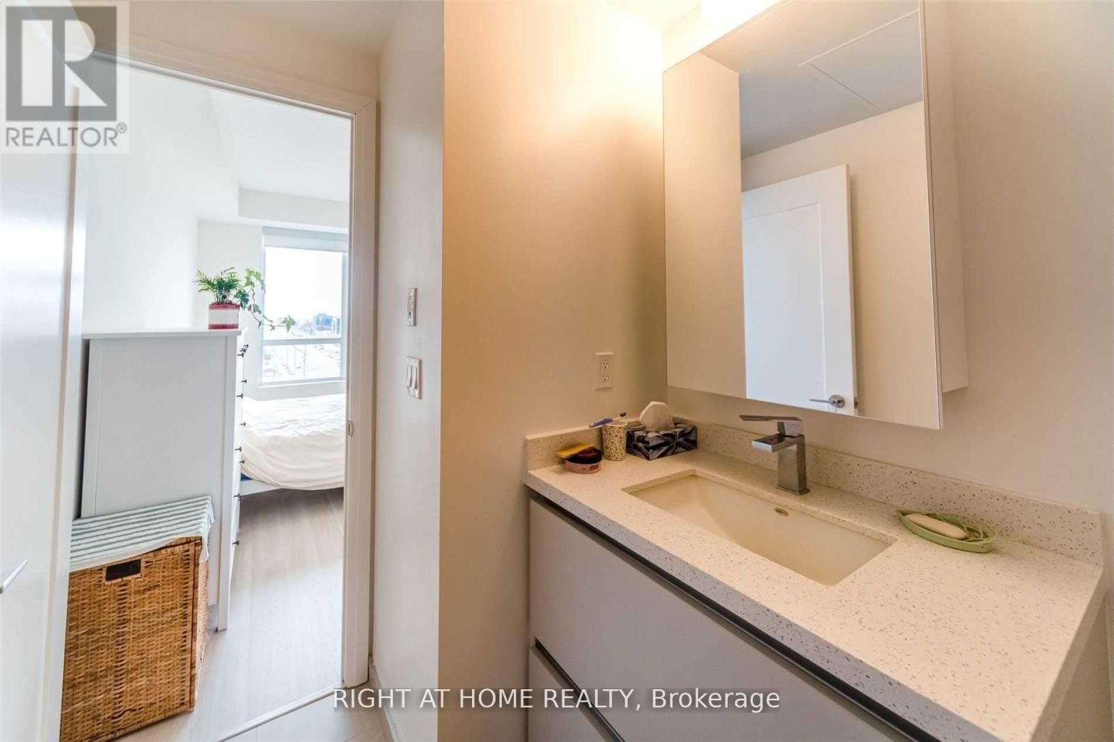 706 - 398 HIGHWAY 7 EAST Image 13