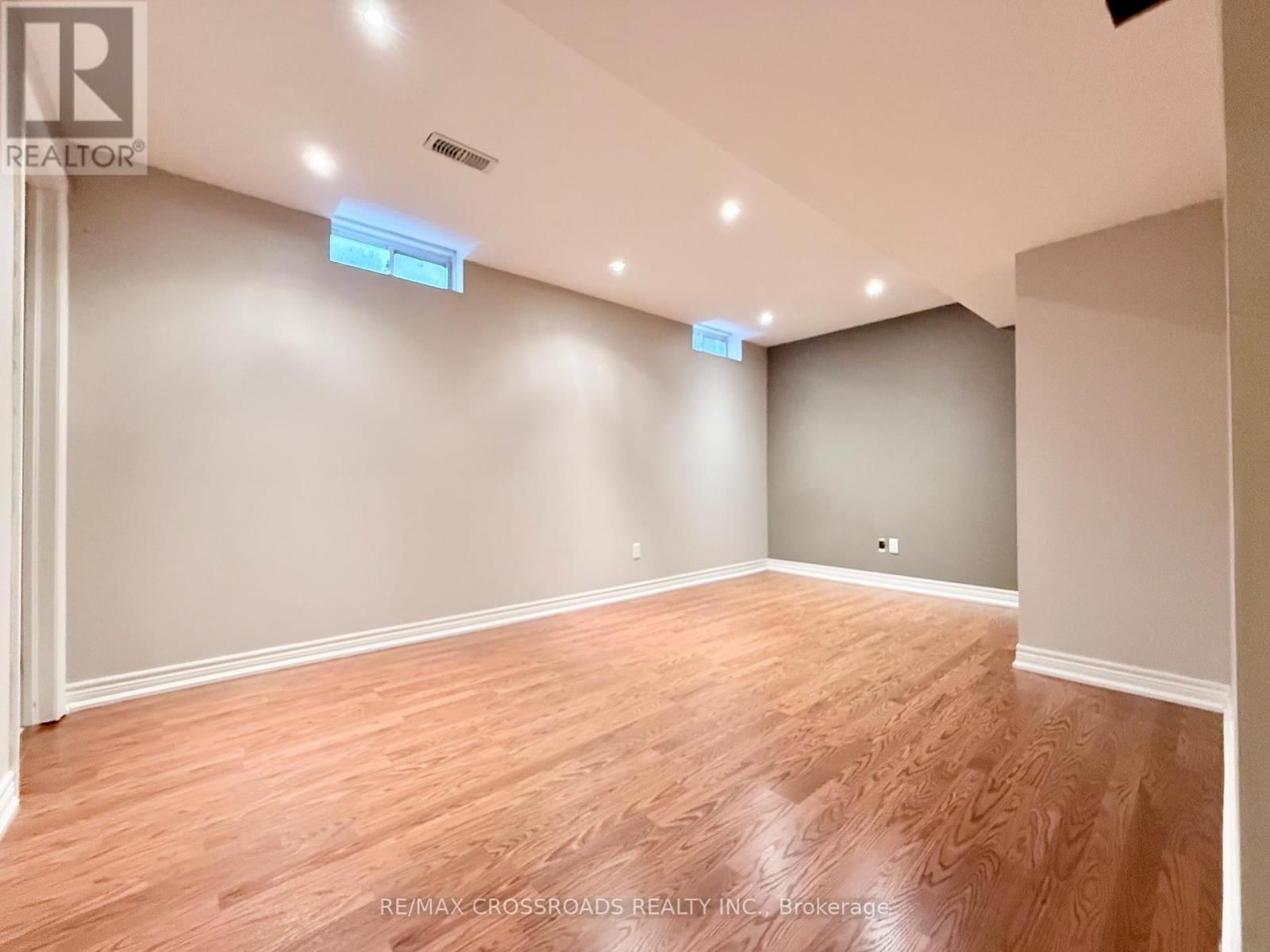 158 GAIL PARKS CRESCENT Image 21