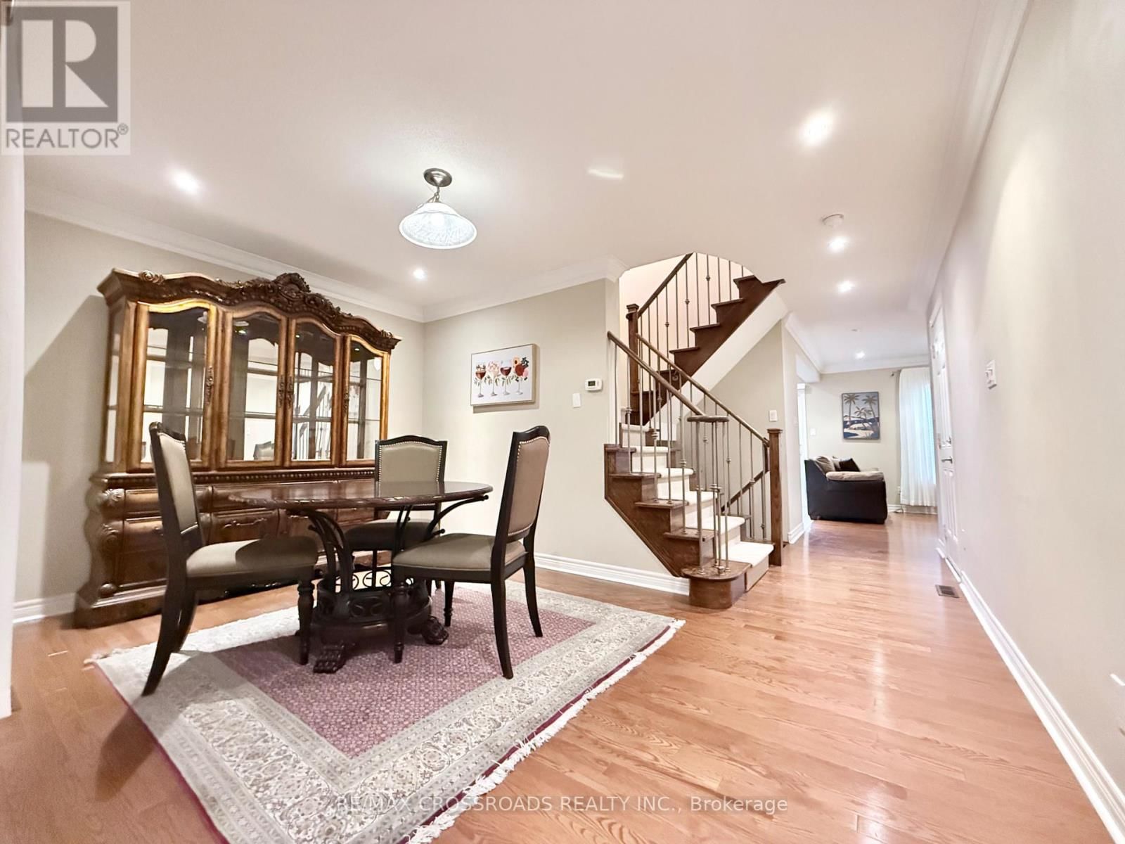 158 GAIL PARKS CRESCENT Image 3