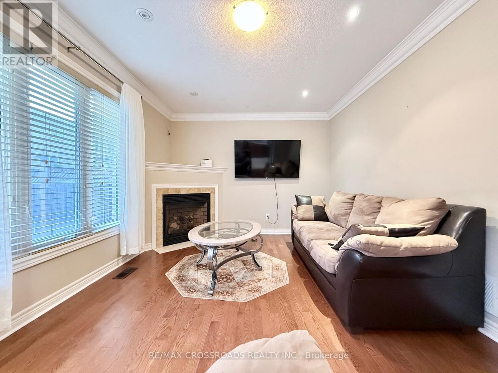 158 GAIL PARKS CRESCENT Image 6