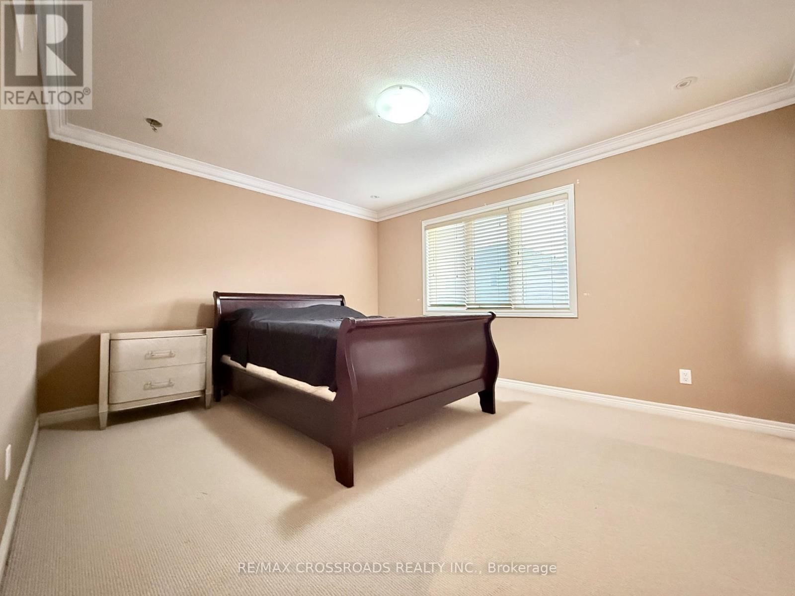 158 GAIL PARKS CRESCENT Image 9