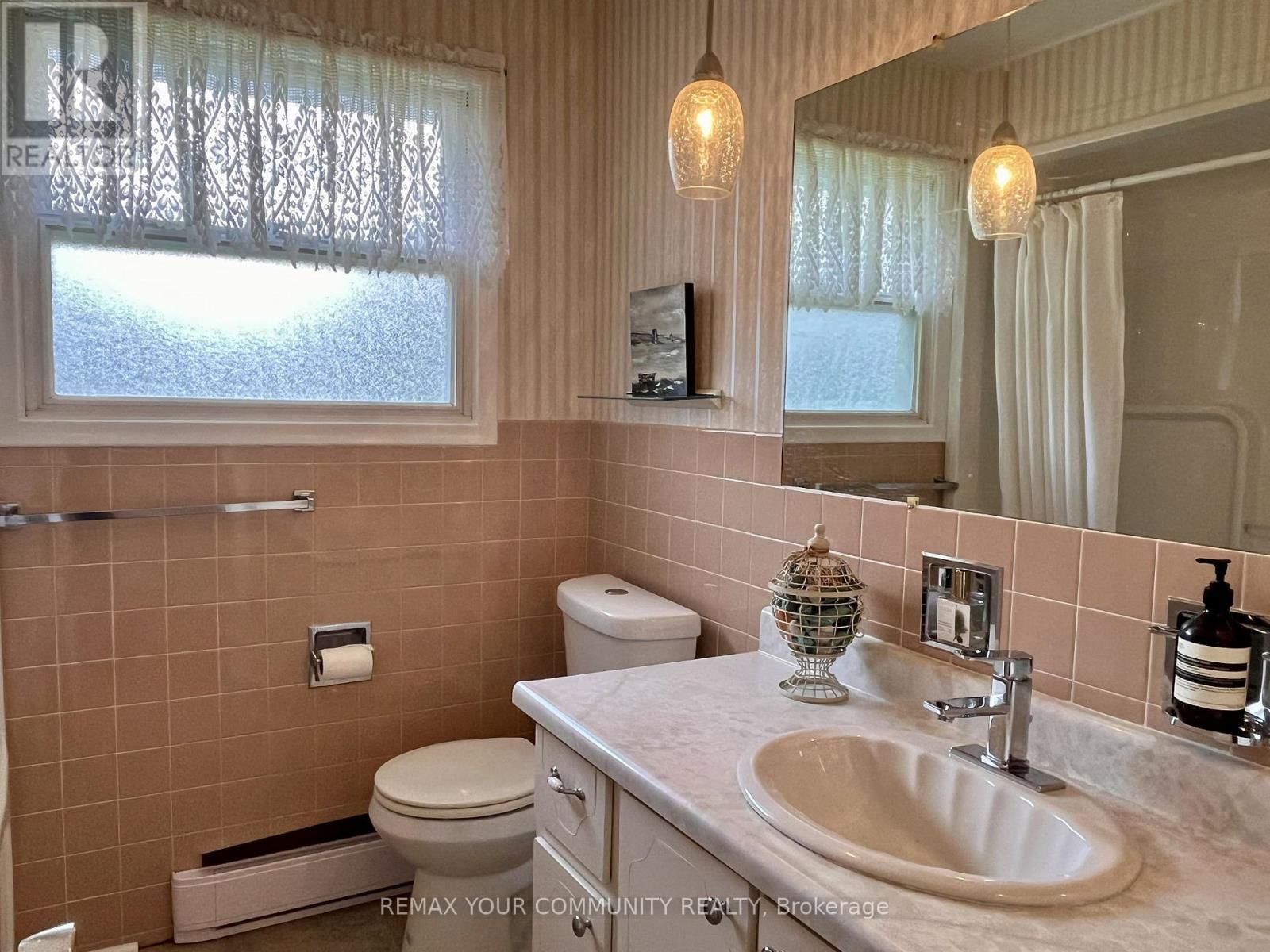 37A CANAL STREET Image 32