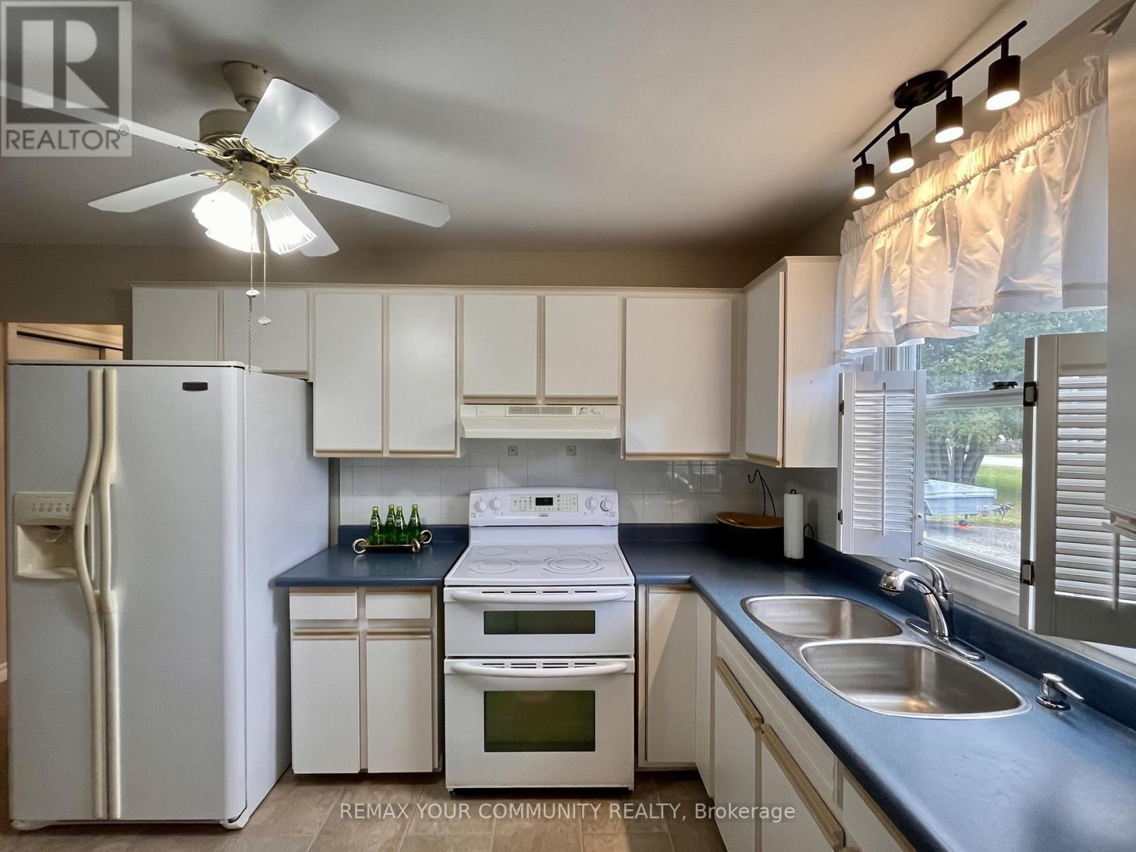 37A CANAL STREET Image 8