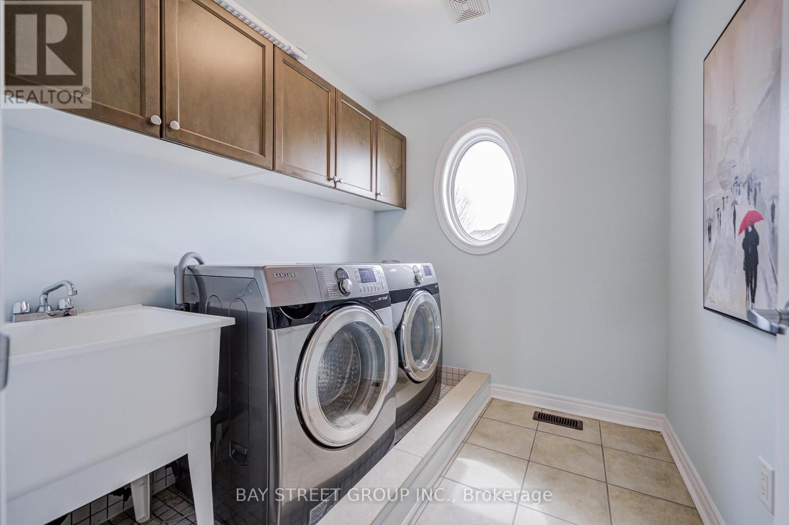 48 COZENS DRIVE Image 28