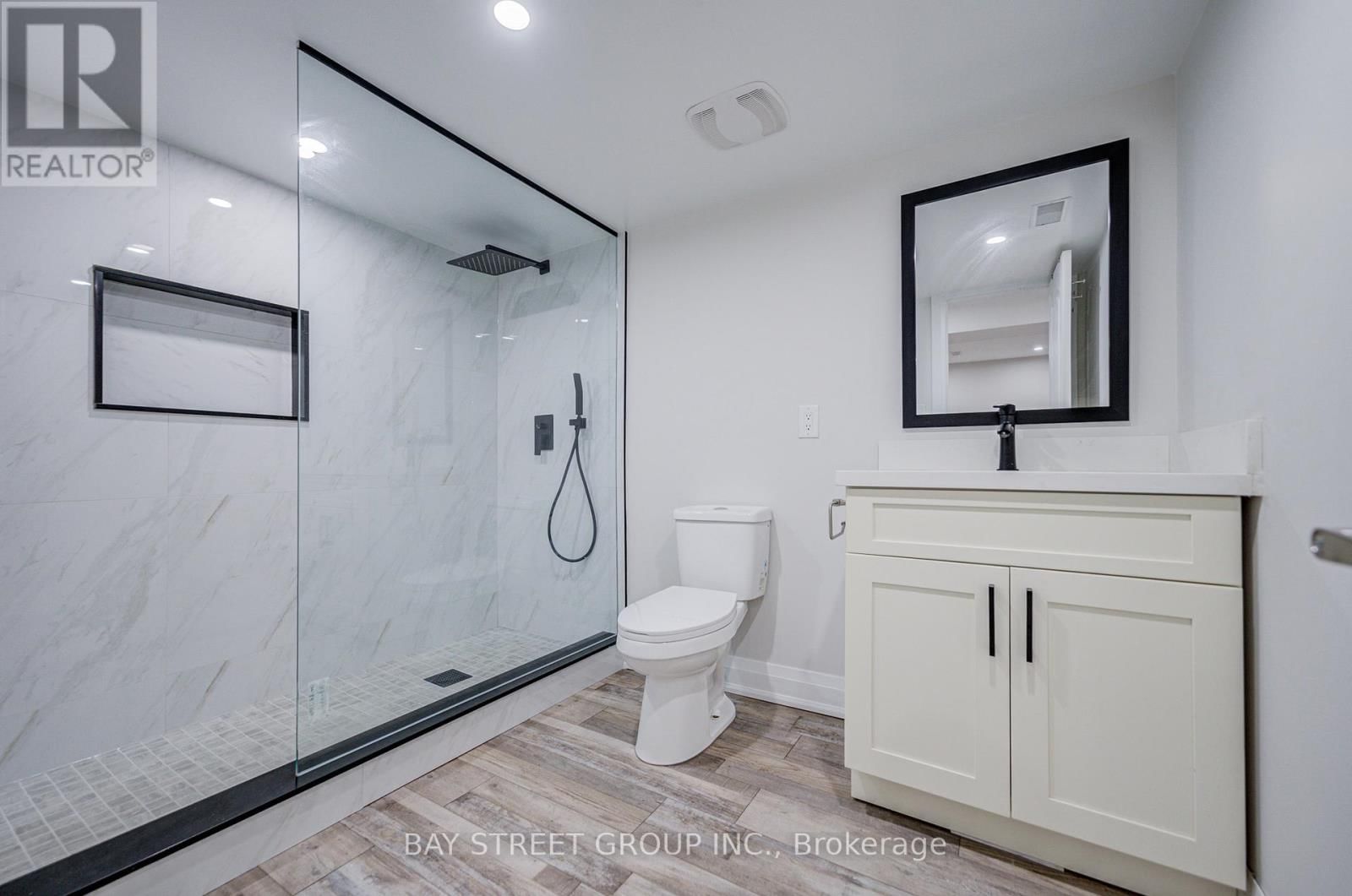 48 COZENS DRIVE Image 34