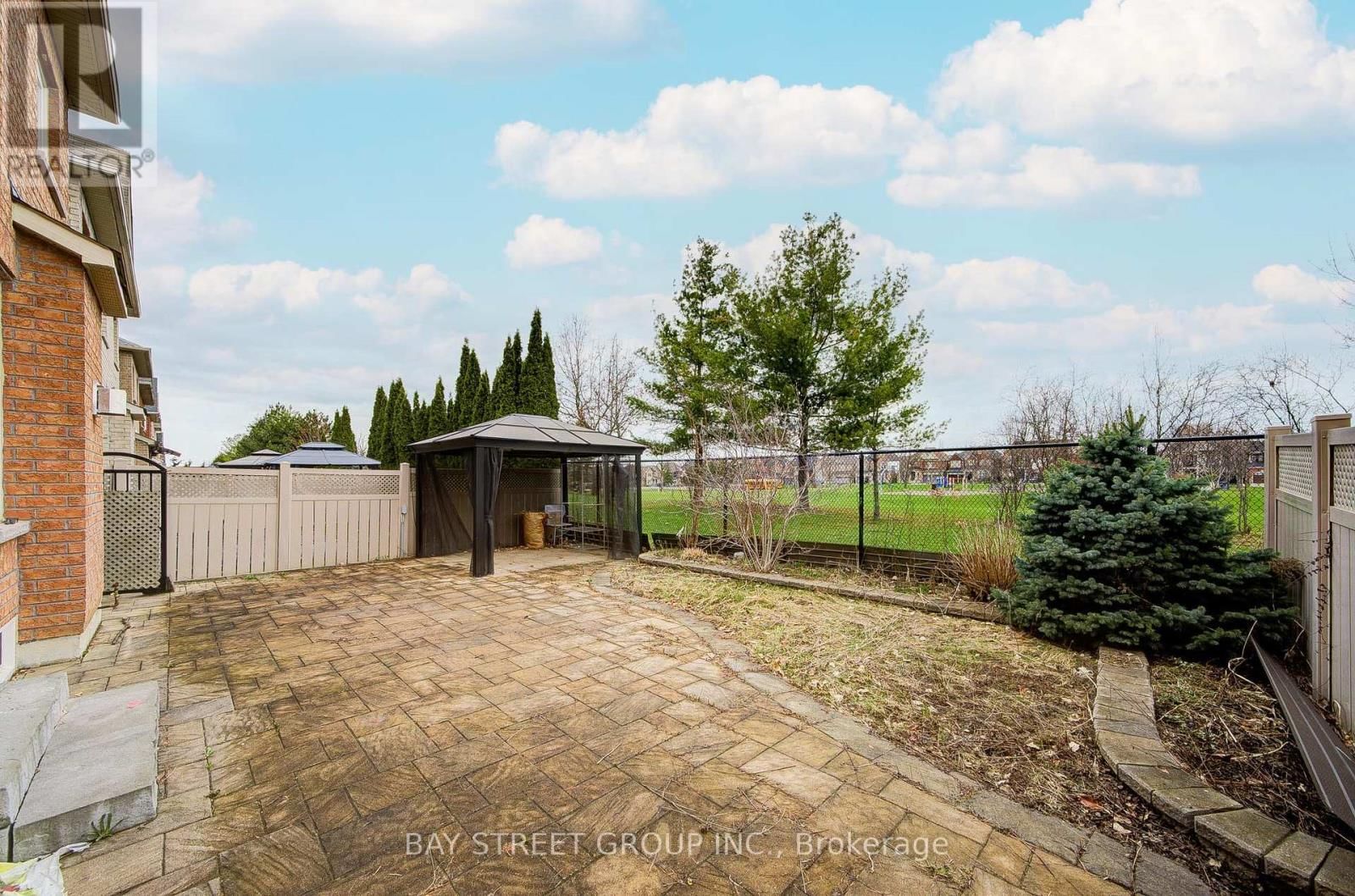 48 COZENS DRIVE Image 35