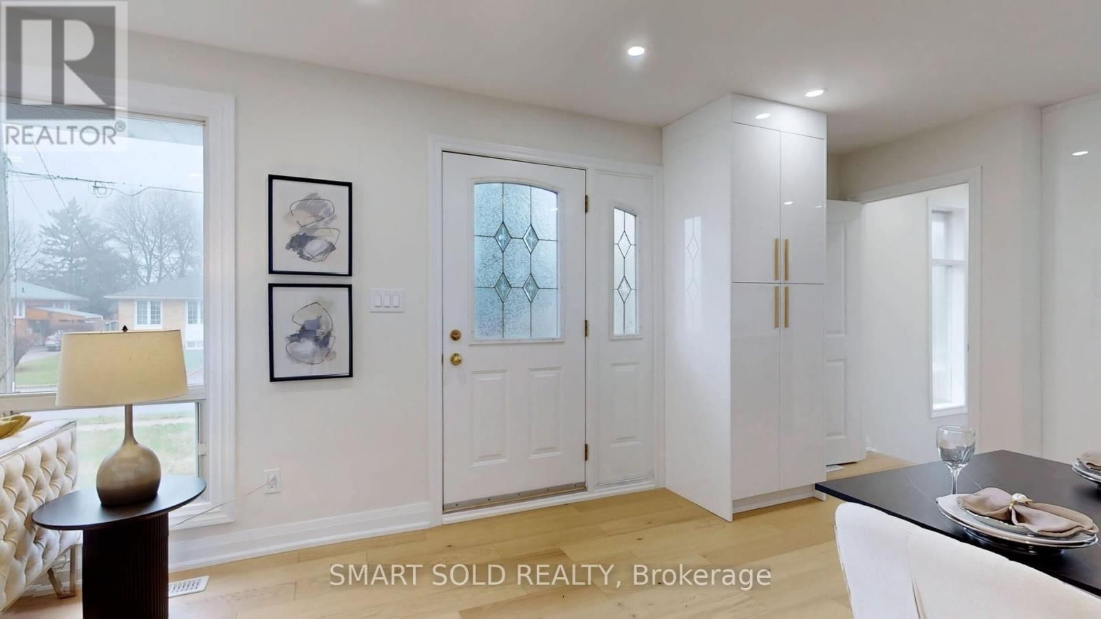 439 FERNLEIGH CIRCLE NORTH Image 11