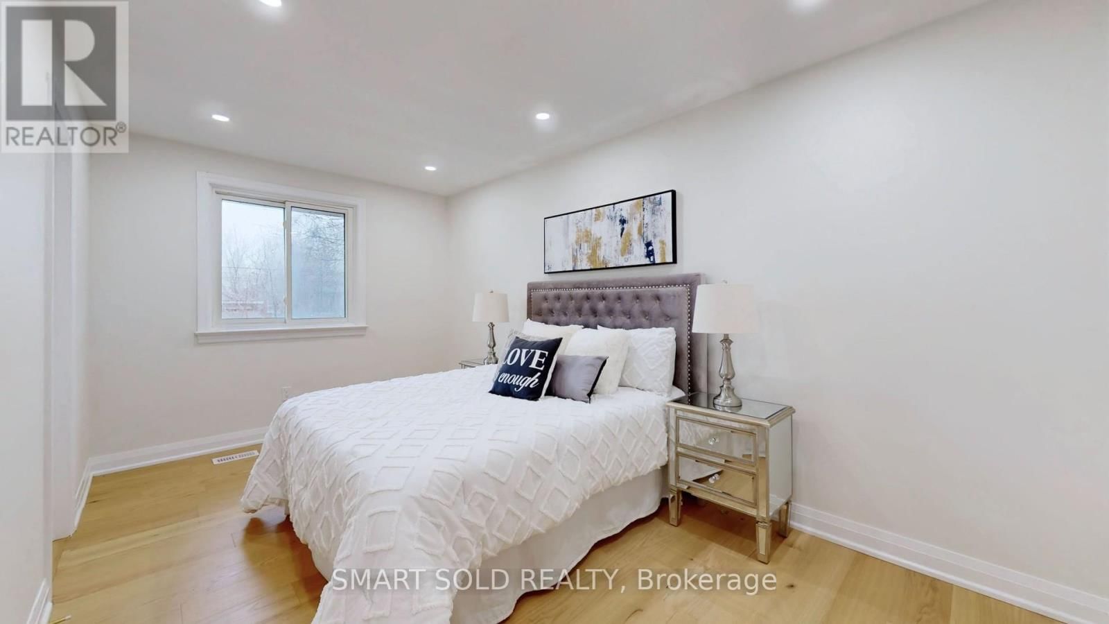 439 FERNLEIGH CIRCLE NORTH Image 12