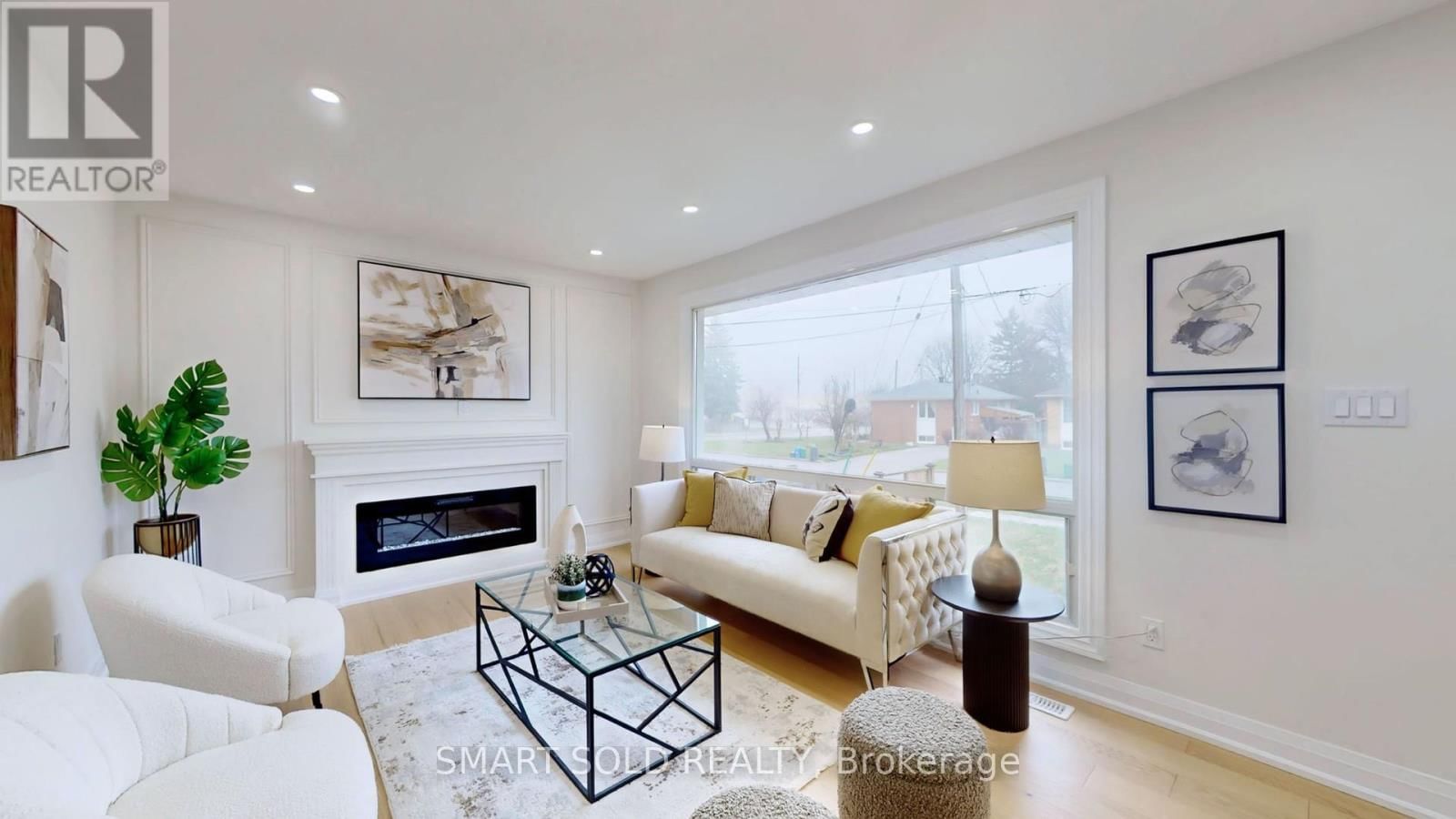 439 FERNLEIGH CIRCLE NORTH Image 2