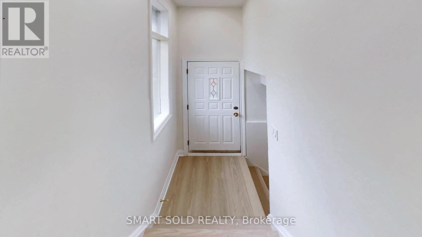 439 FERNLEIGH CIRCLE NORTH Image 22