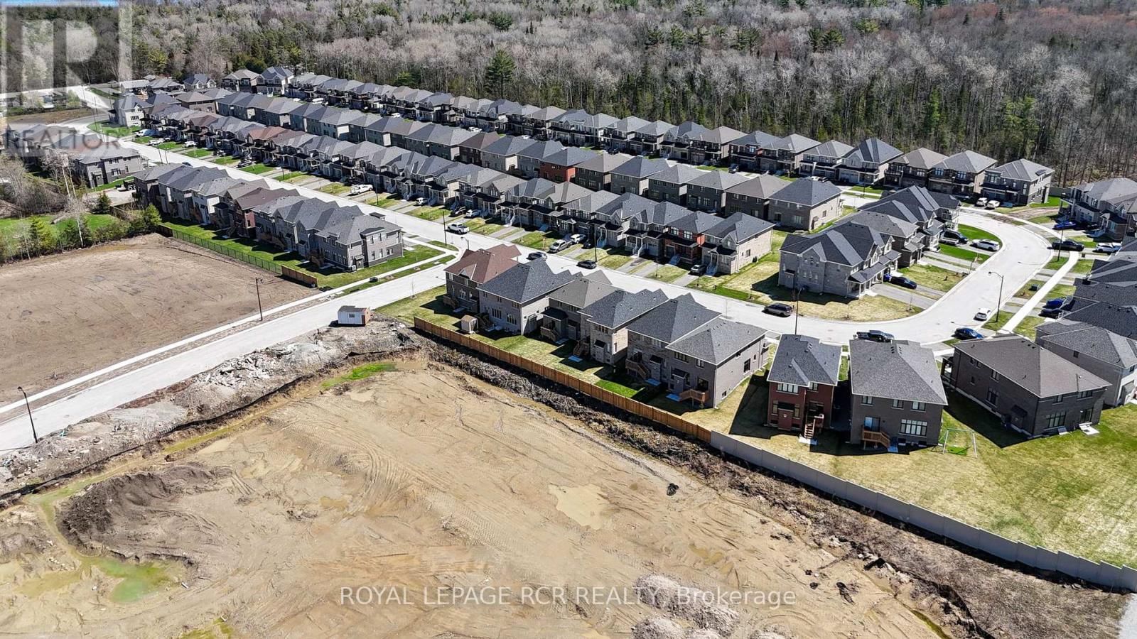 1350 DAVIS LOOP Image 37