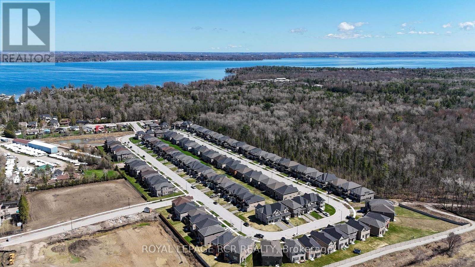 1350 DAVIS LOOP Image 39