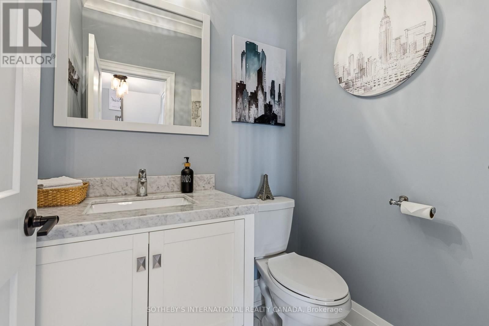 71 BURKE STREET Image 26