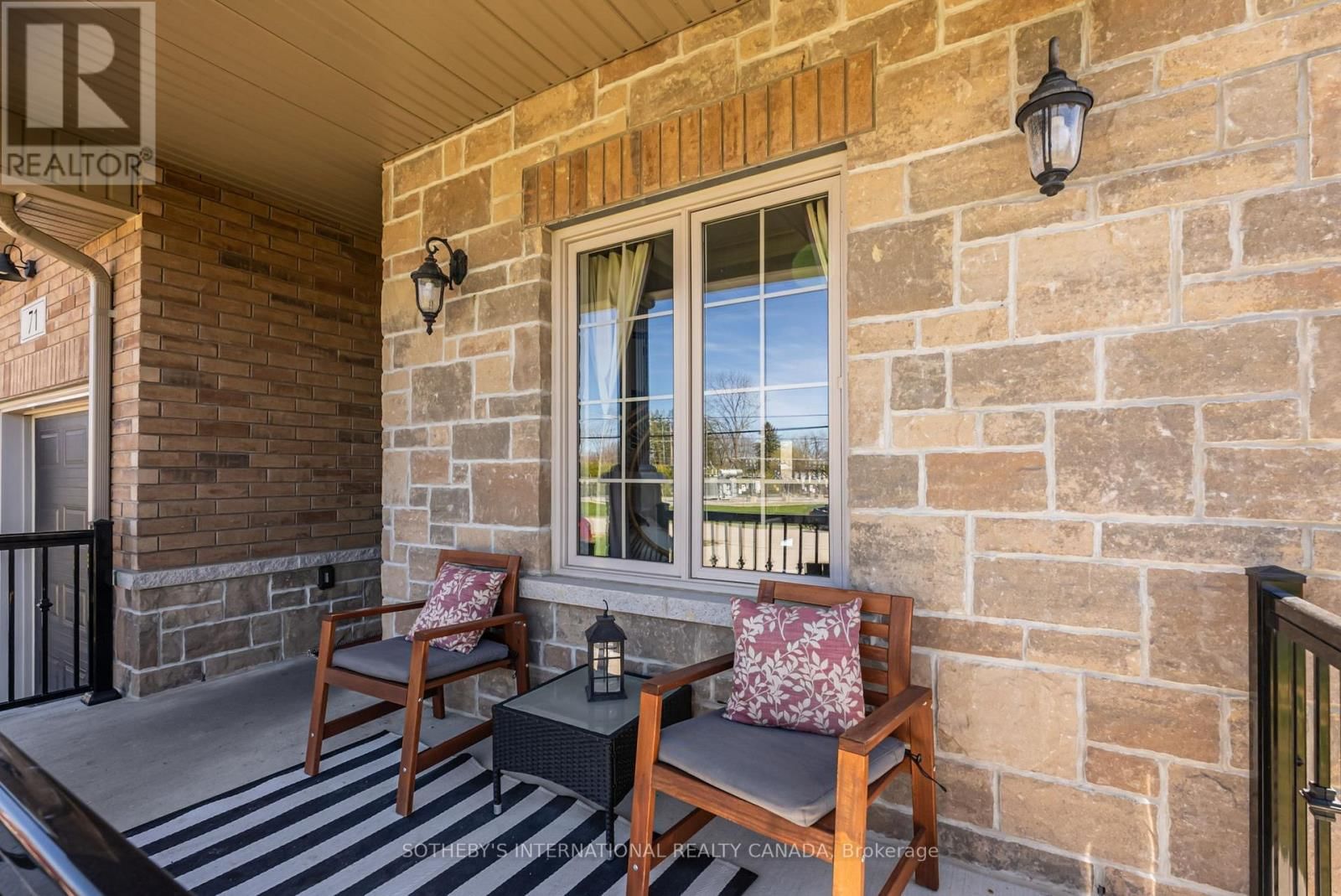 71 BURKE STREET Image 4