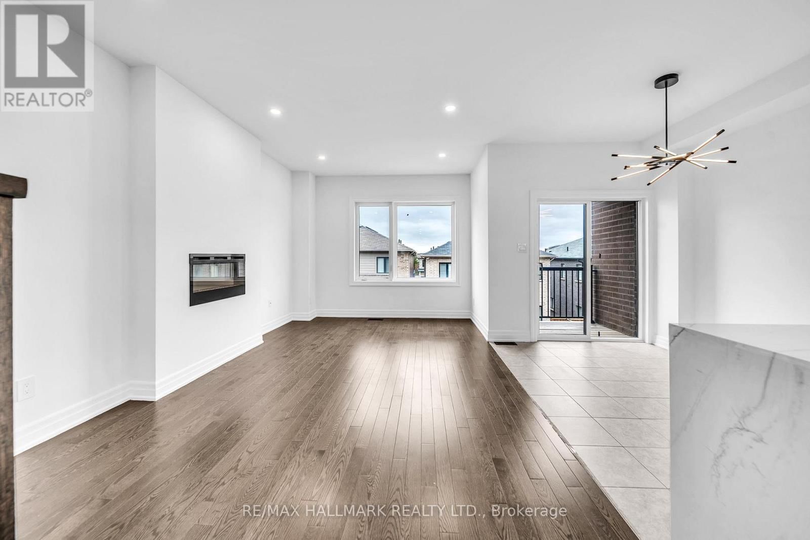 52 ALLURE STREET Image 18