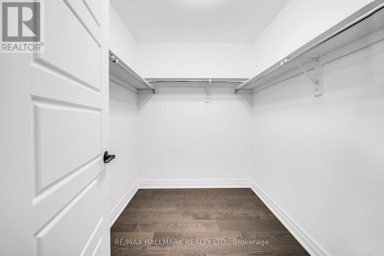 52 ALLURE STREET Image 33