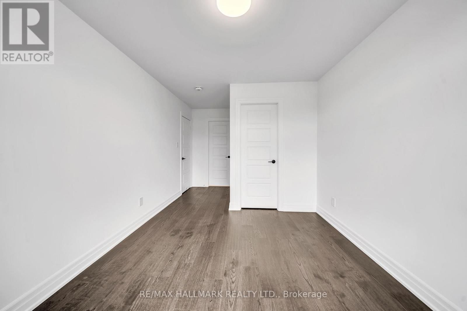 52 ALLURE STREET Image 35