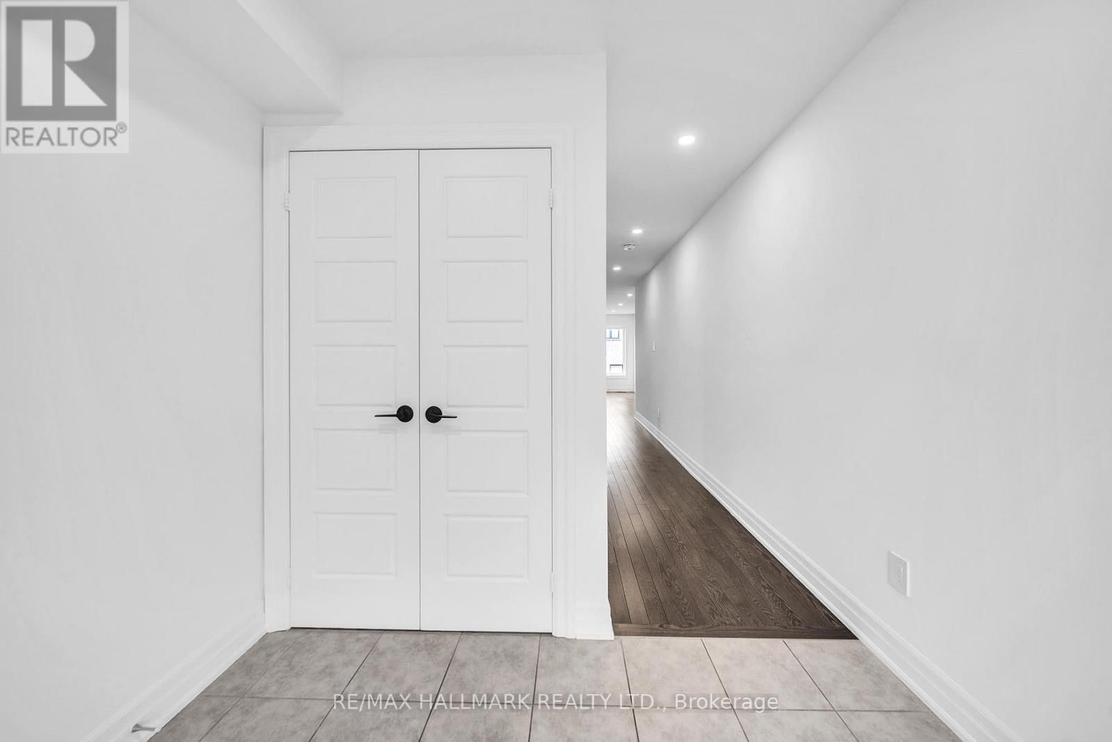 52 ALLURE STREET Image 4