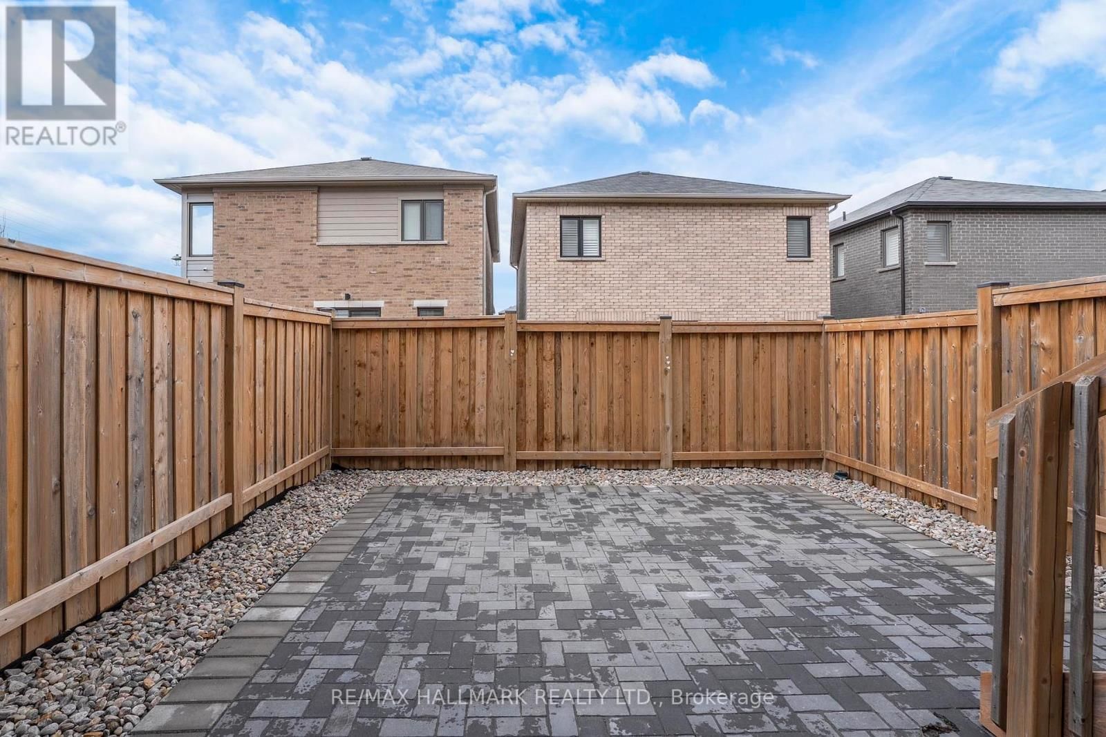 52 ALLURE STREET Image 46