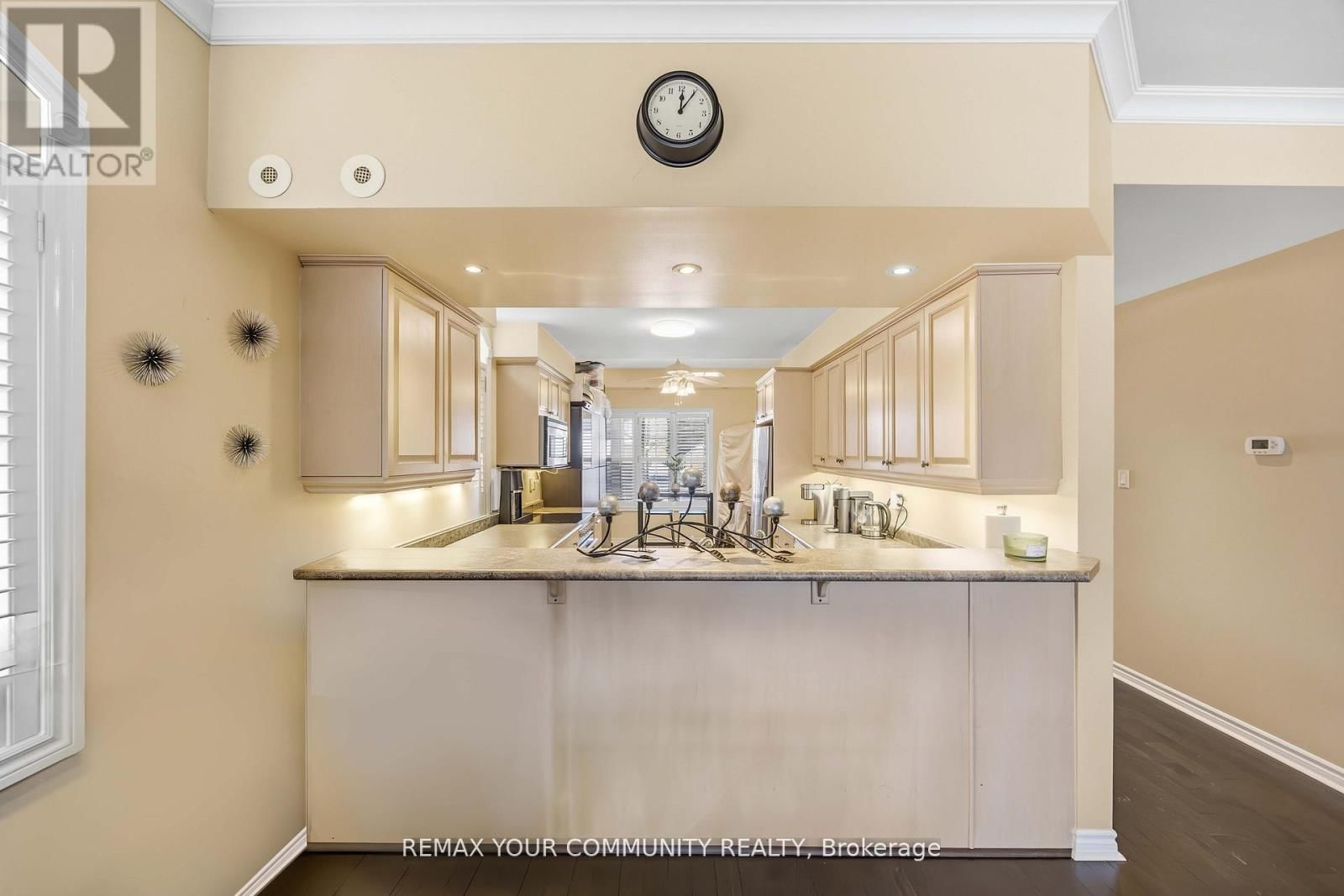 17 - 520 SILKEN LAUMANN DRIVE Image 22