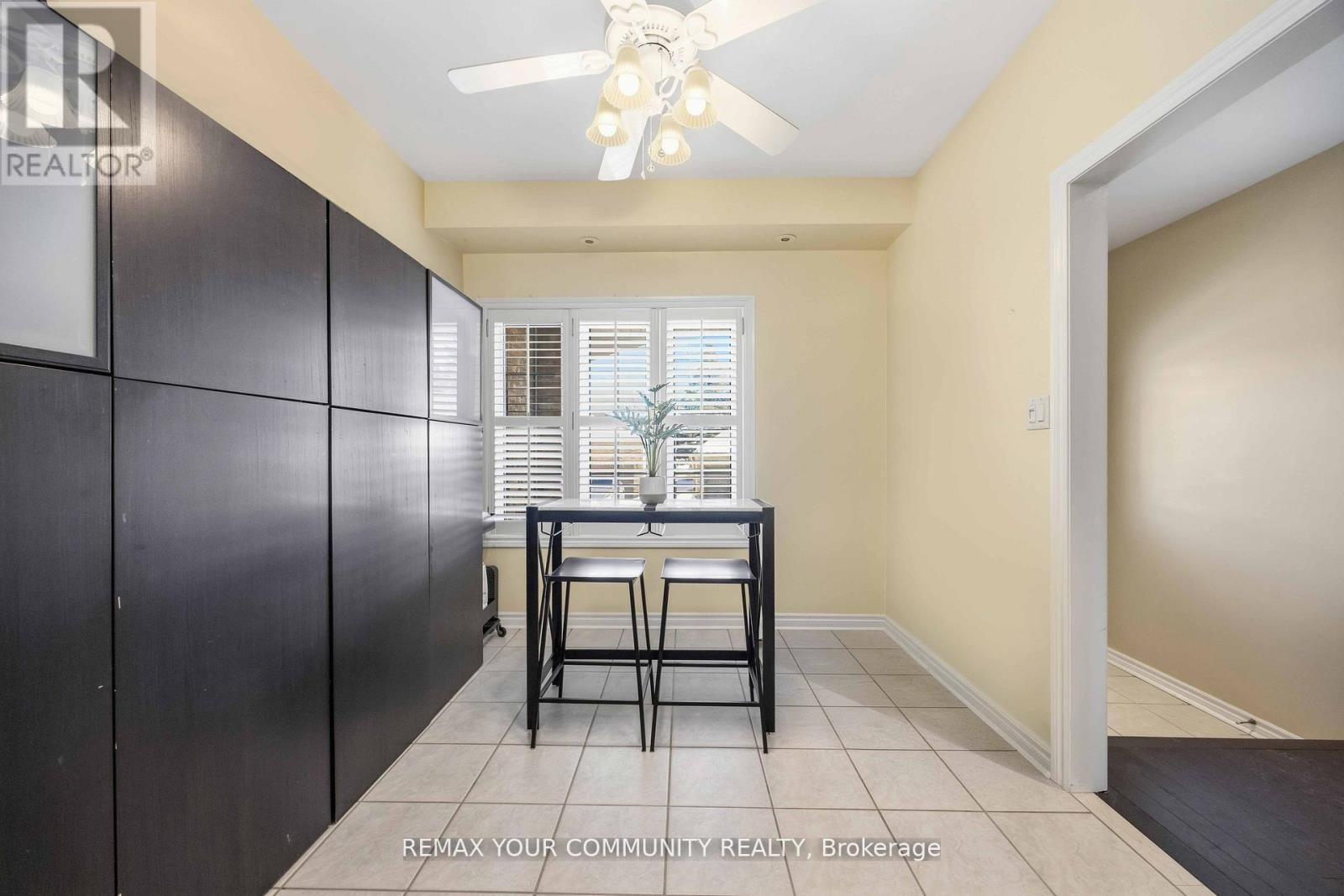 17 - 520 SILKEN LAUMANN DRIVE Image 28