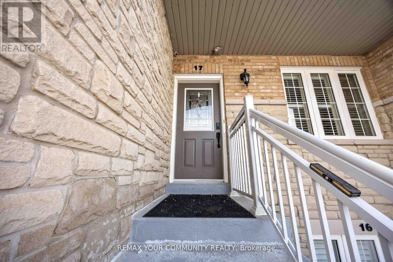 17 - 520 SILKEN LAUMANN DRIVE Image 4