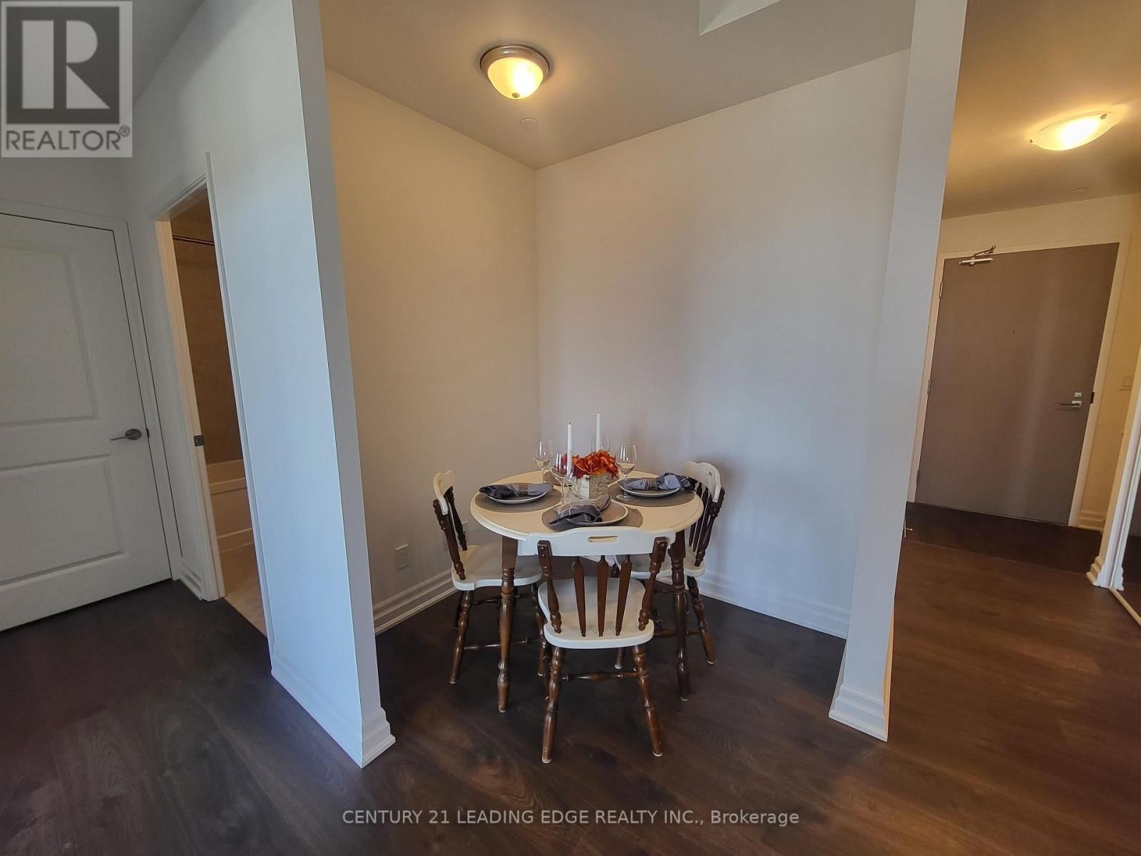 1215 - 8 ROUGE VALLEY DRIVE Image 8