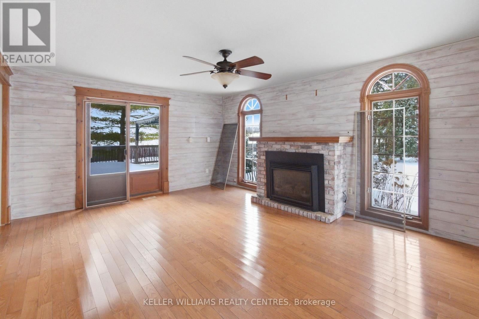 3664 LINE 8 Image 13