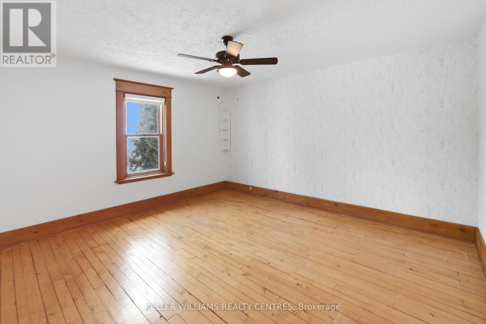 3664 LINE 8 Image 23