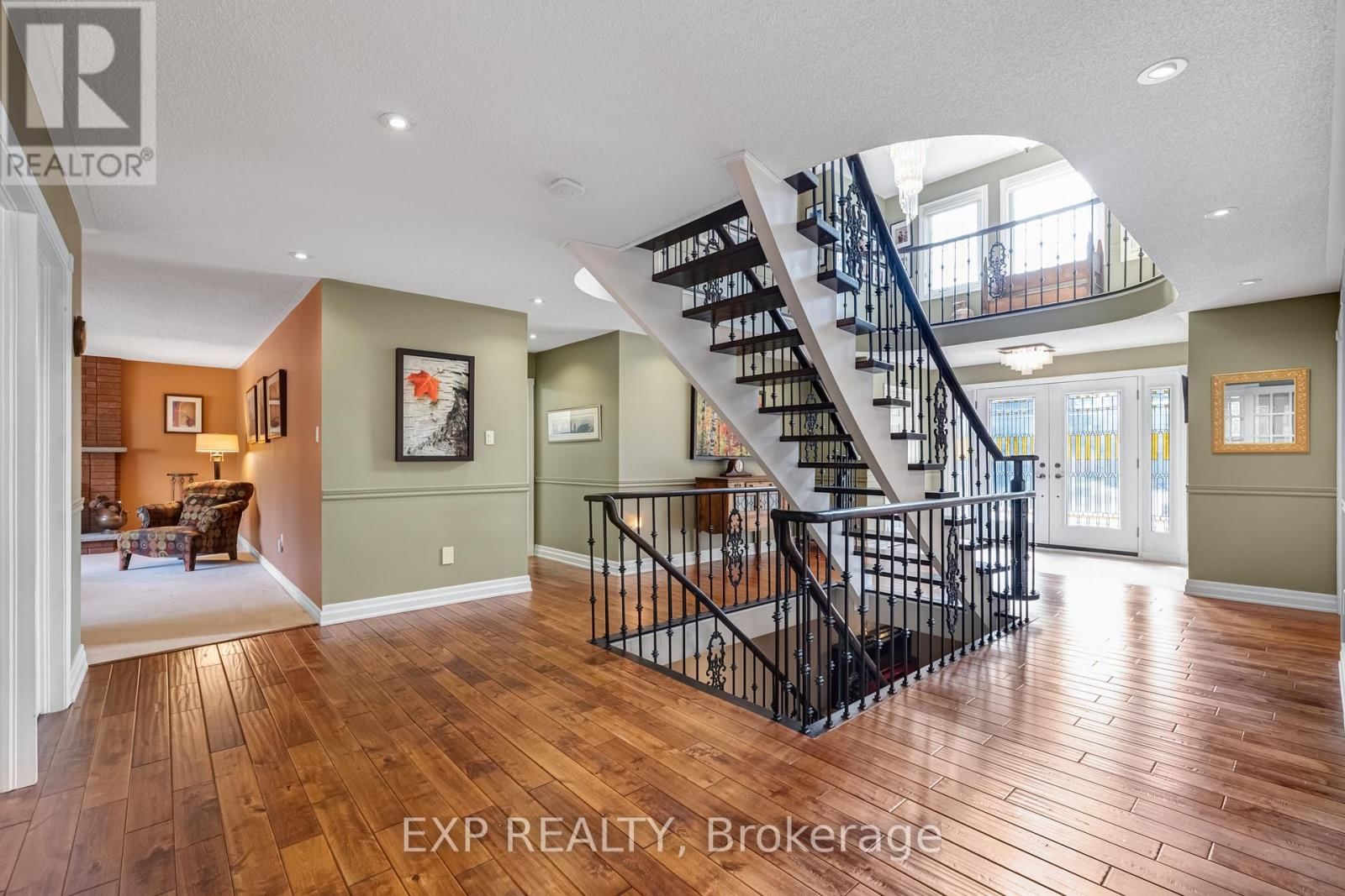 1063 SECRETARIATE ROAD Image 11