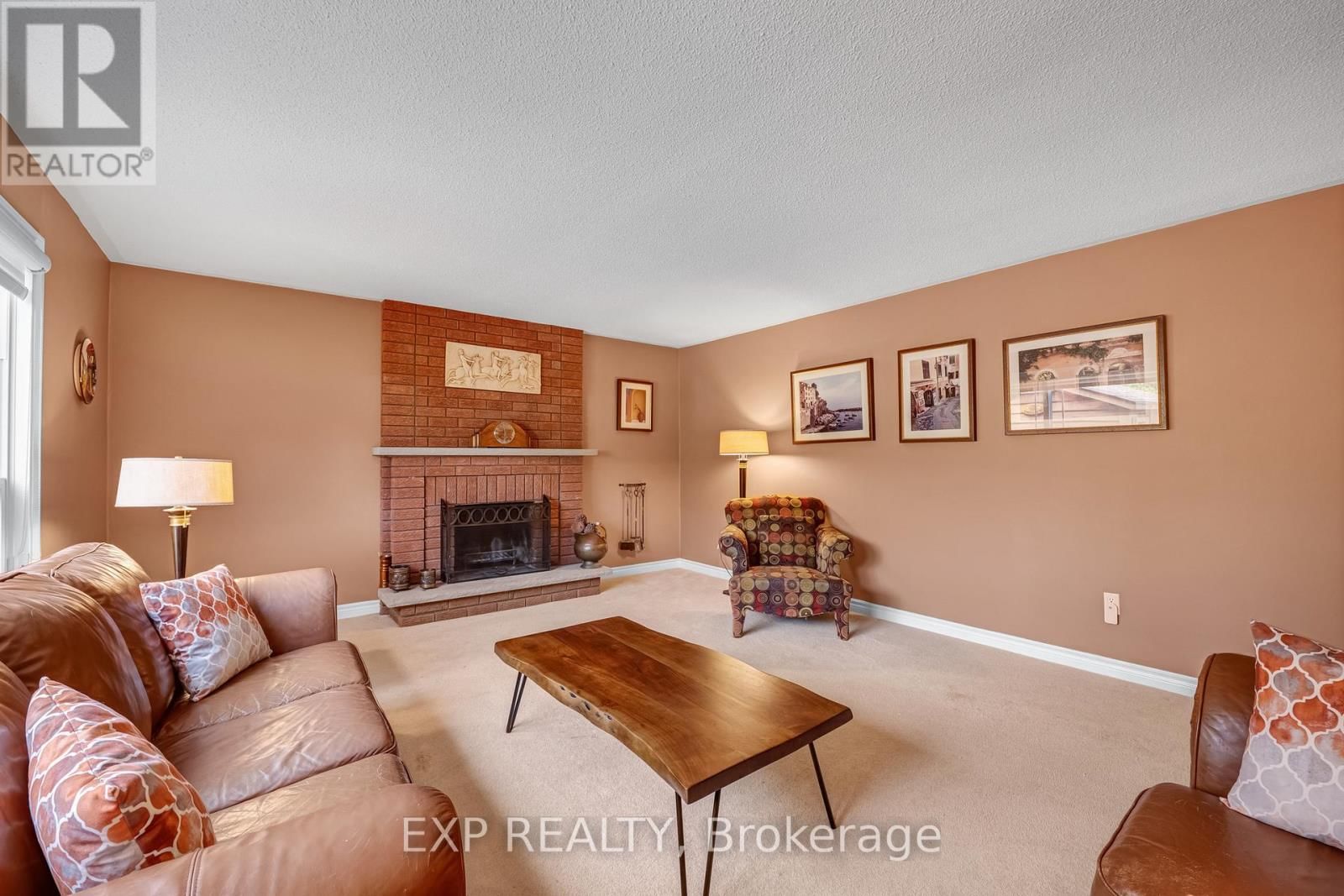 1063 SECRETARIATE ROAD Image 13