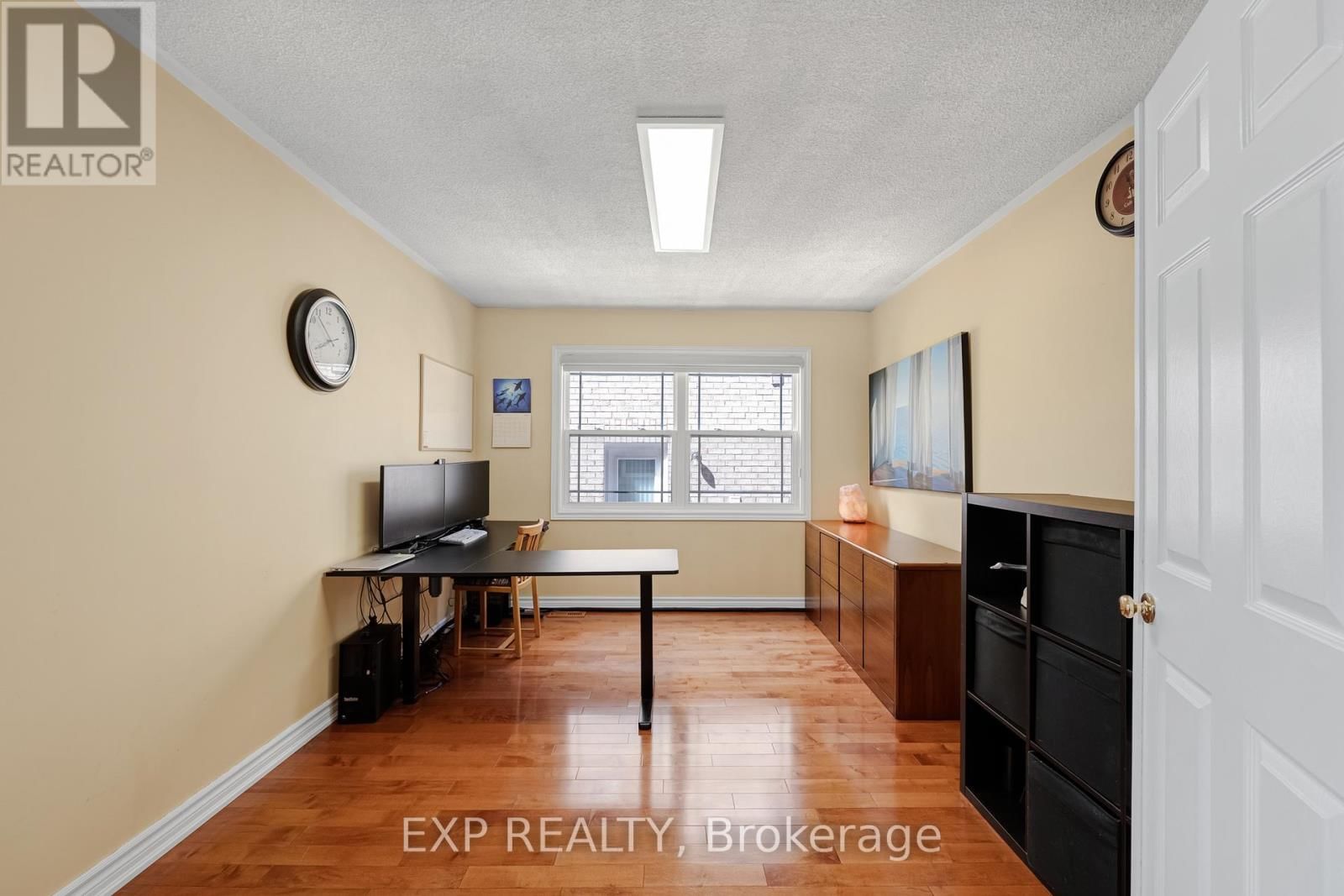 1063 SECRETARIATE ROAD Image 15