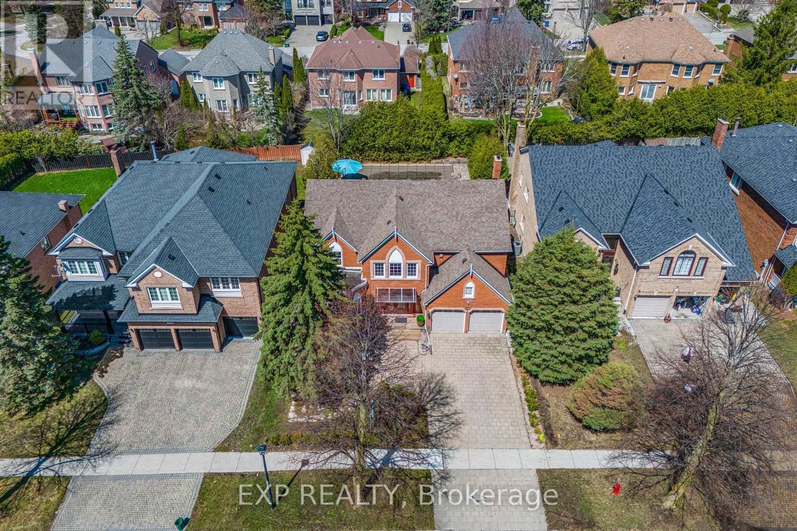 1063 SECRETARIATE ROAD Image 48