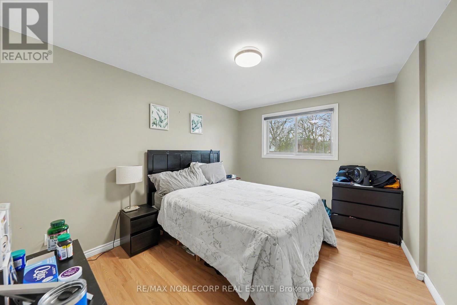 24 MAPLE AVENUE WEST Image 22