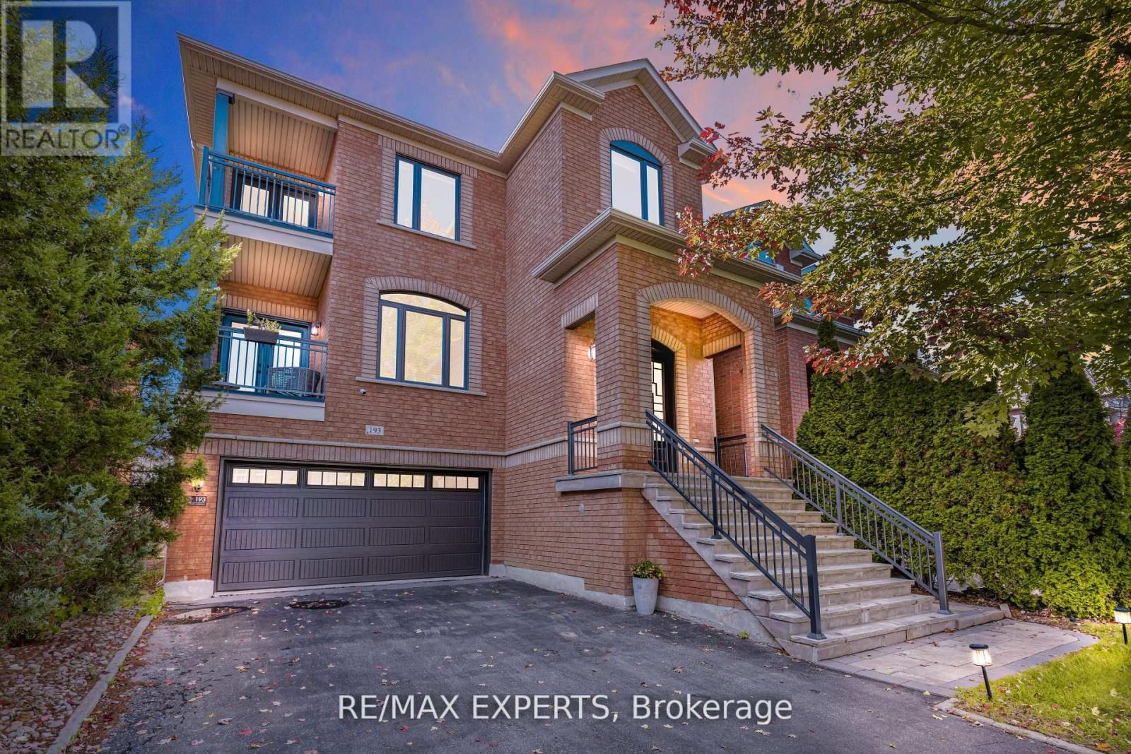 193 FAIRLANE CRESCENT Image 1